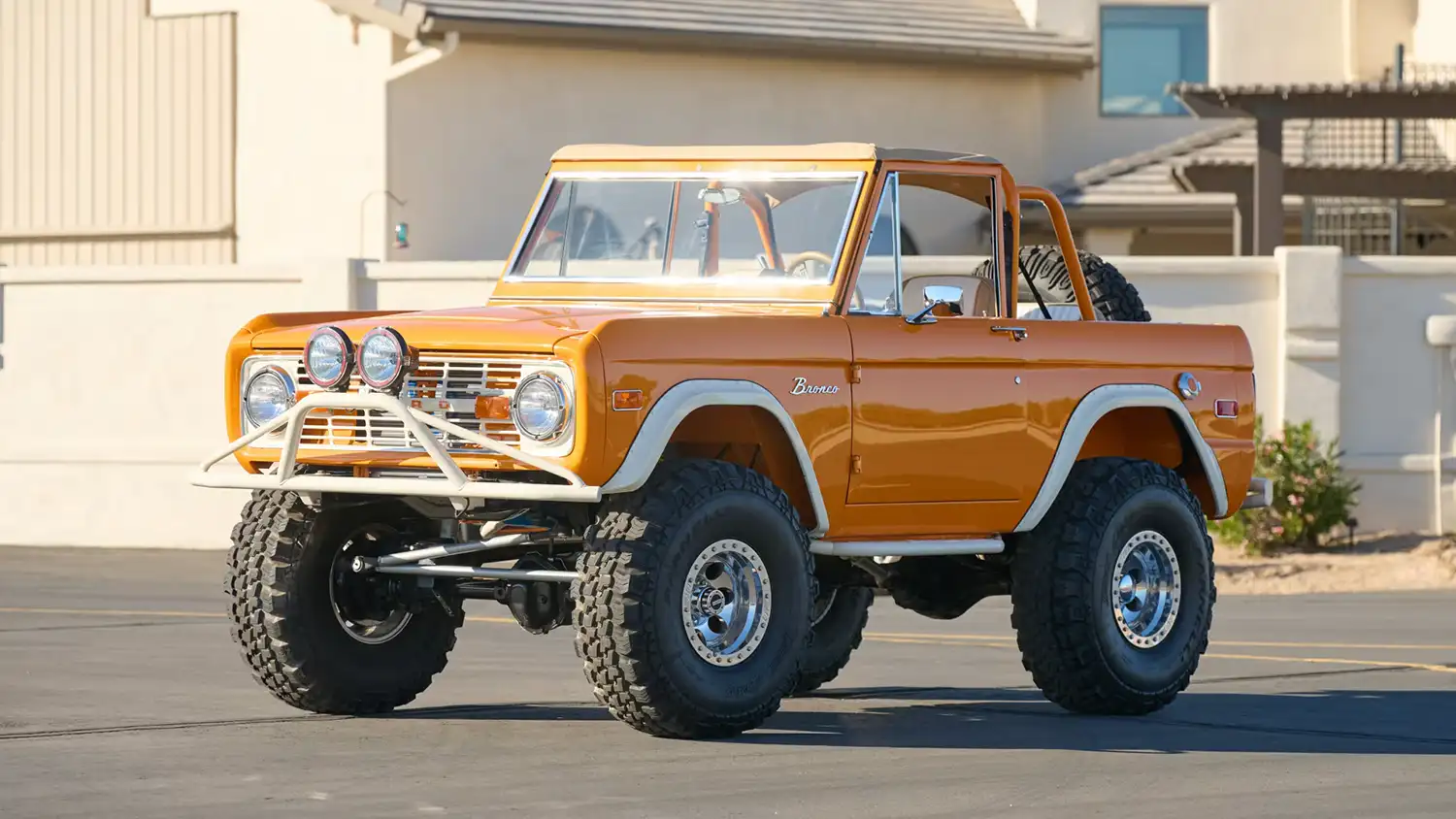 Restored 1976 Ford Bronco: Ready for Adventure