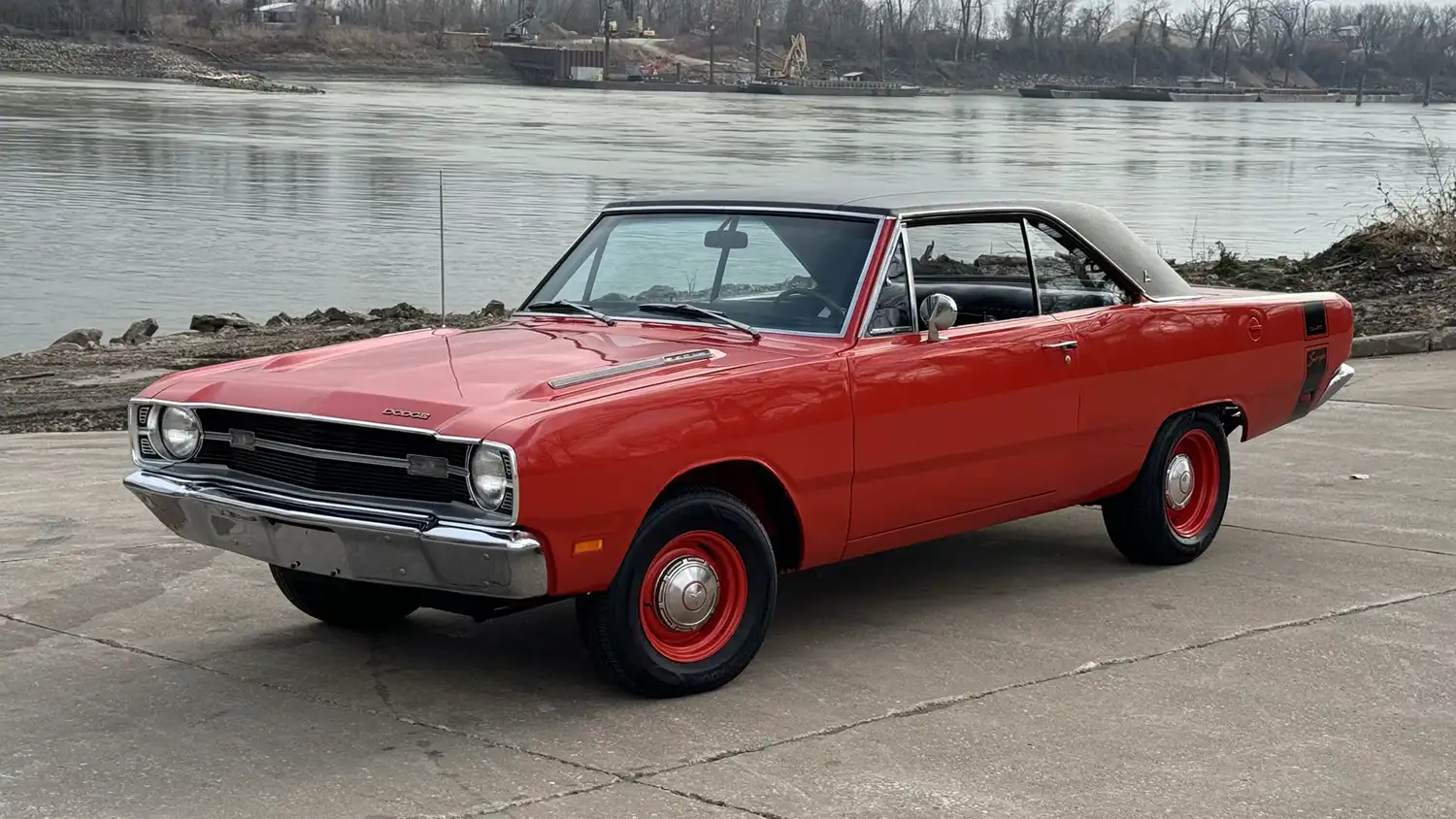 A Restored 1969 Dodge Dart Swinger: Unleashing 340 Fury