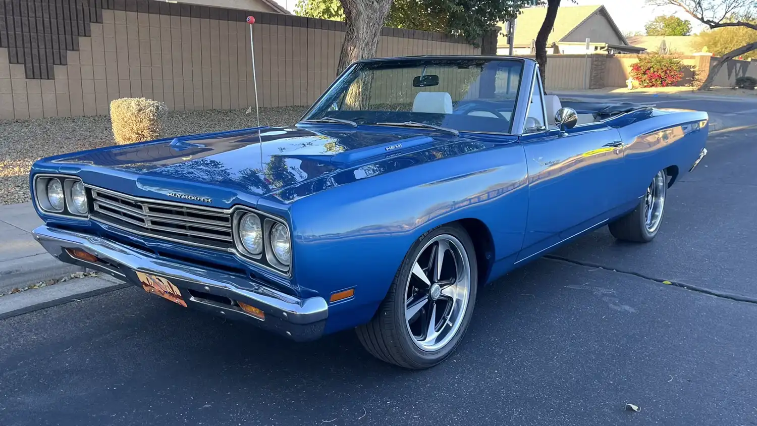 Hemi Heaven: A Modernized 1969 Plymouth Road Runner Convertible