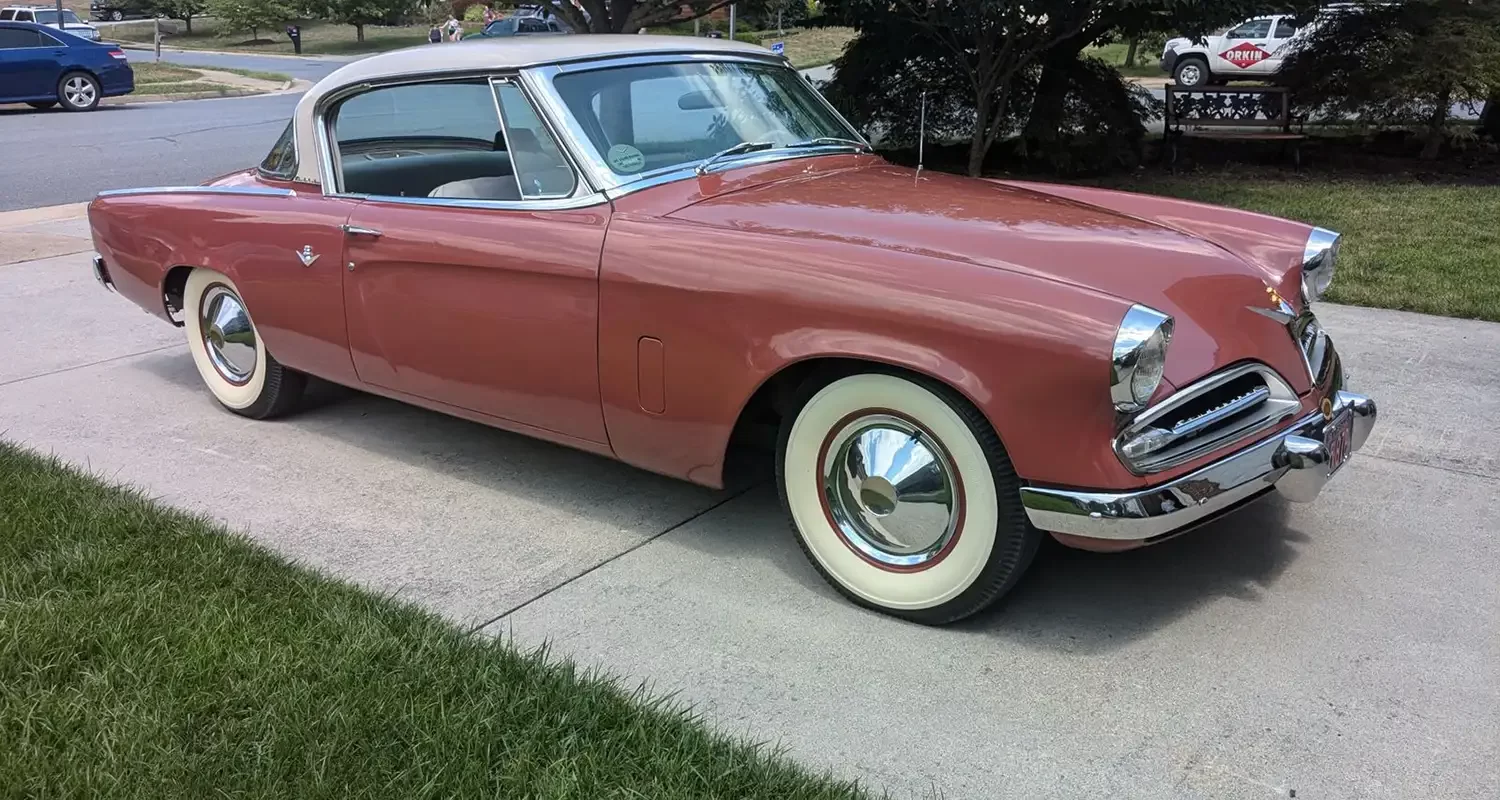 Starliner Style: A 1953 Studebaker Commander Hardtop