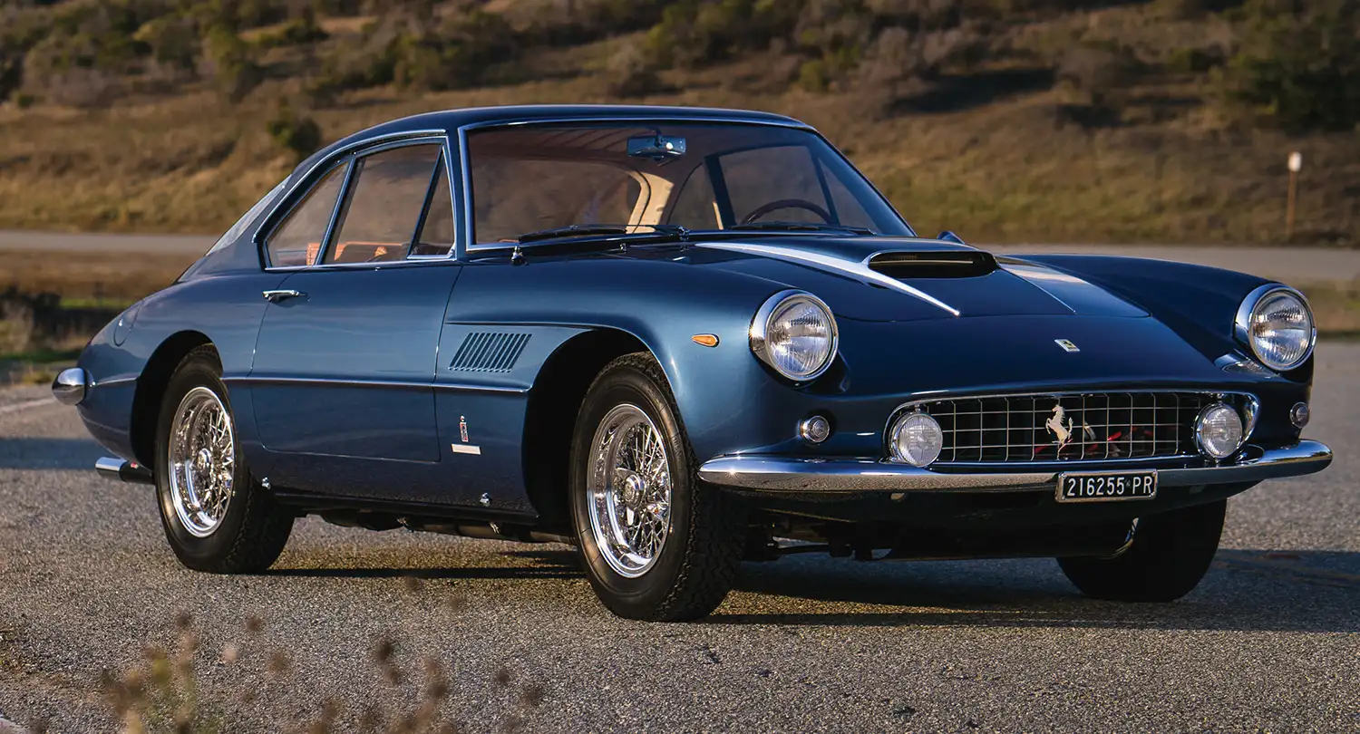 1961 Ferrari 400 Superamerica: Pininfarina’s Masterpiece – A Vision in Motion