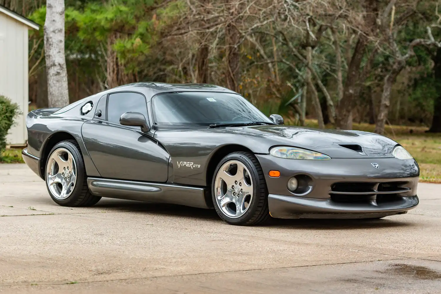 A Texas Titan: 2002 Dodge Viper GTS