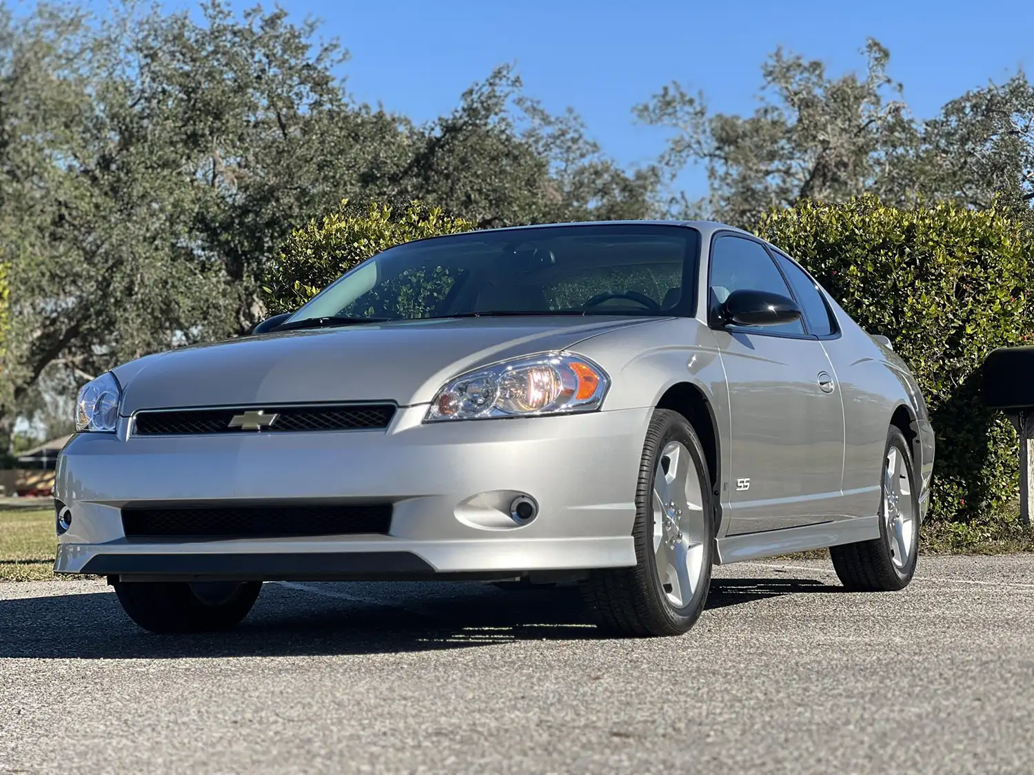 thumbnail image 2 of 11-Piece ULTRA Blue Interior LED Light Kit For 2000-2007 Chevy Monte Carlo - Dome, Map, Trunk, License Plate Lights 2 of 13