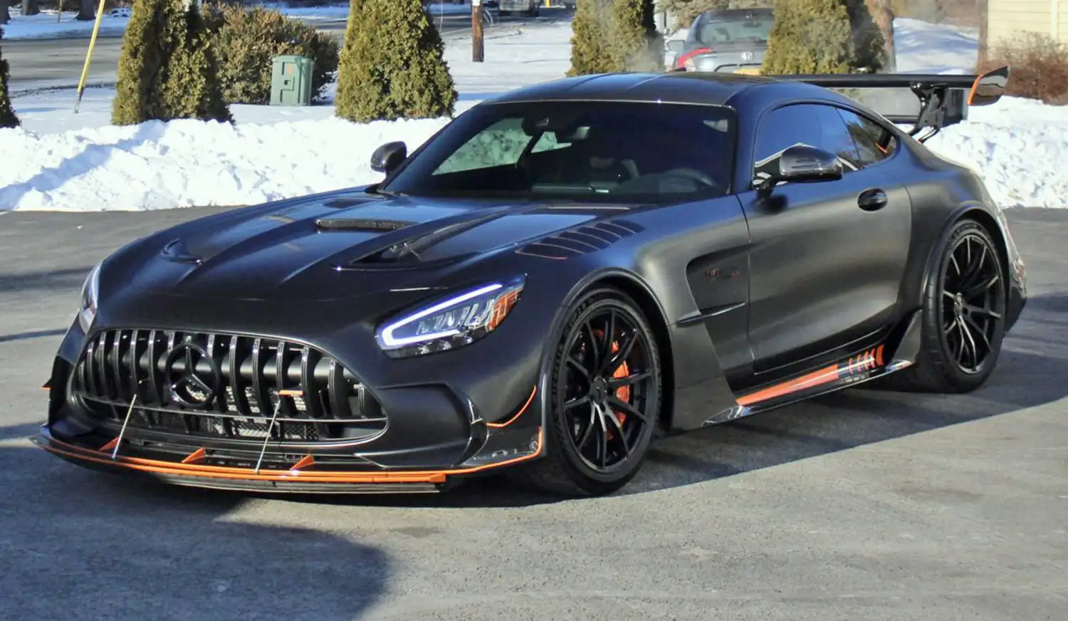 2021 Mercedes-AMG GT Black Series: Unleashed Fury