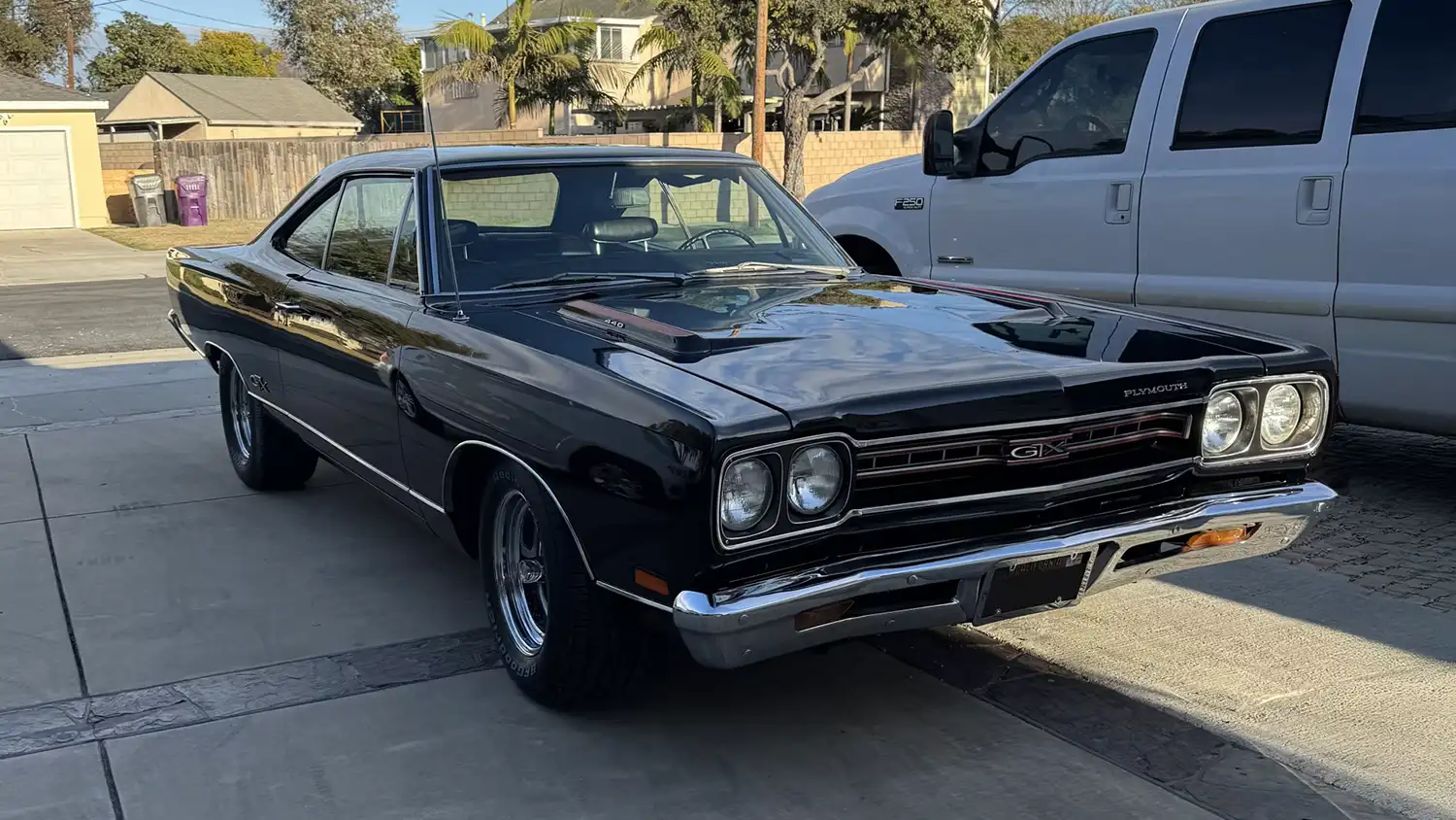 1969 Plymouth GTX: A Black Beauty with Fuel Injection