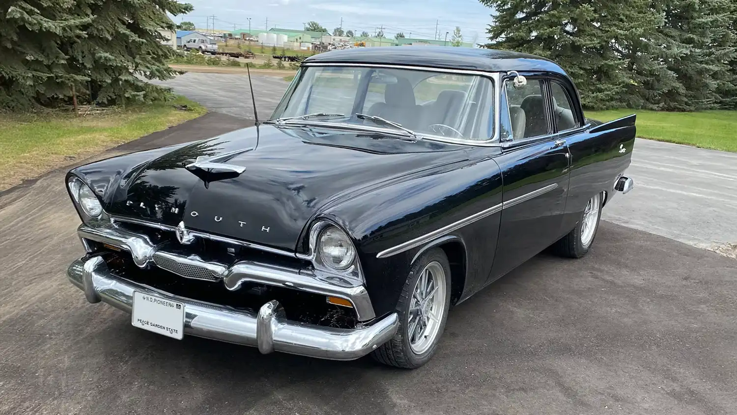 Blacktop Beauty: A 1956 Plymouth Savoy with a Modern Twist