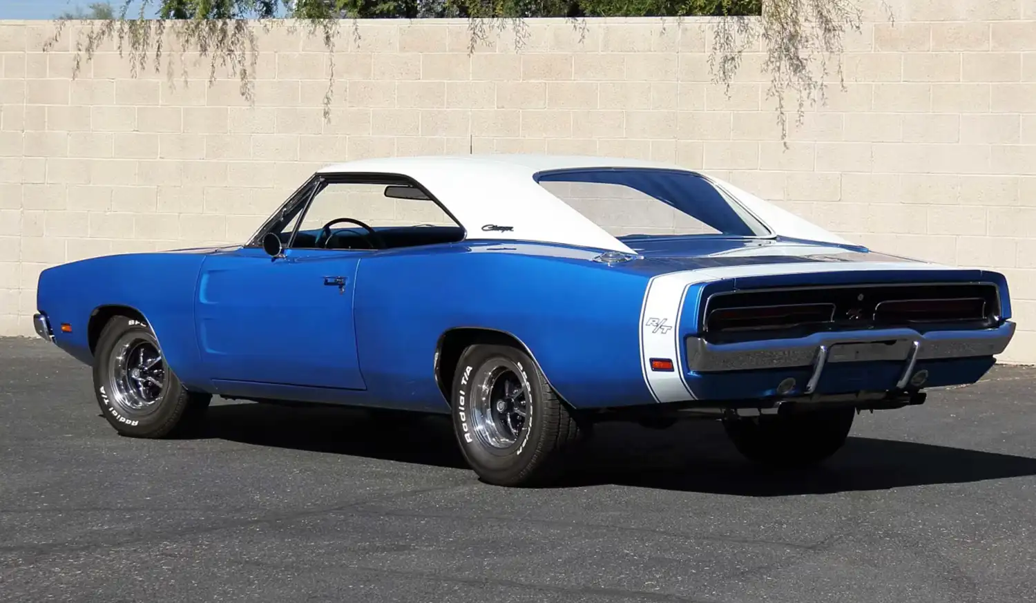 B5 Blue Beast: The Stunning 1969 Dodge Charger R/T