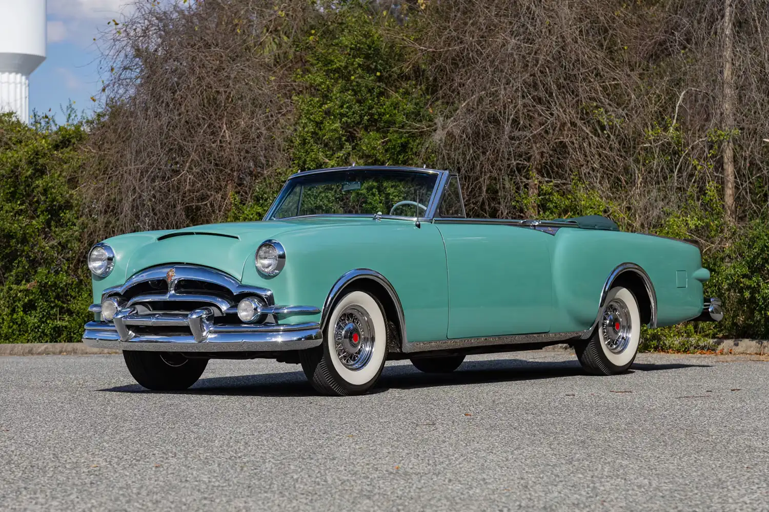 Caribbean Crown: The 1953 Packard Caribbean Convertible’s Rare Beauty