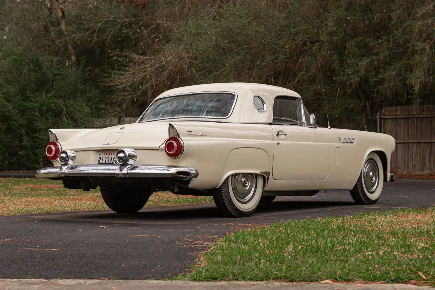 Colonial Charm: The 1956 Thunderbird’s Convertible Elegance