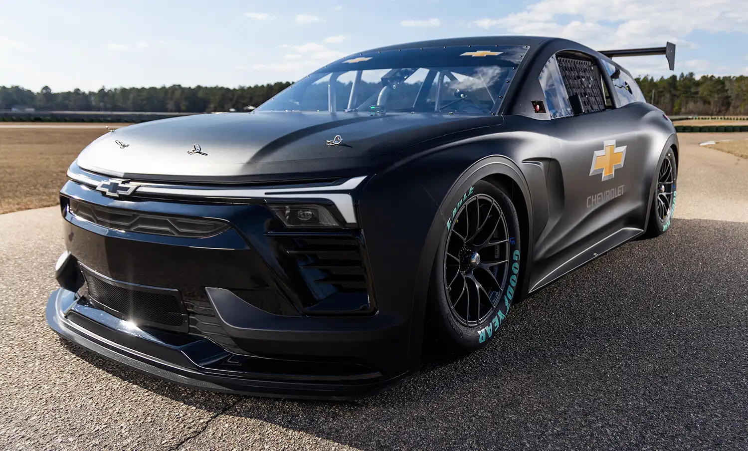 Chevrolet’s Electric Thunder: The Blazer EV.R Roars onto the NASCAR Scene