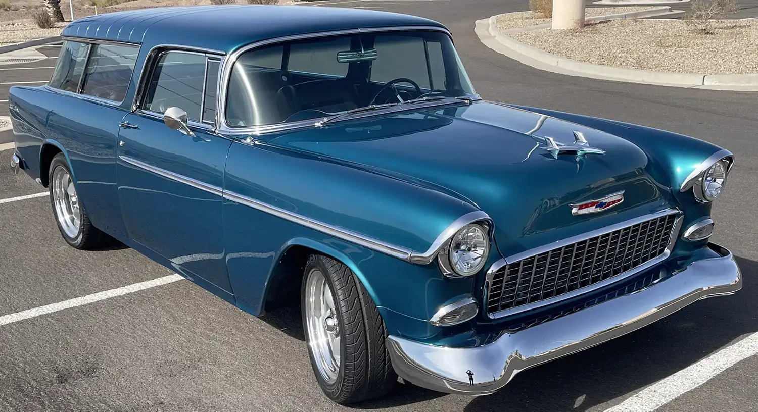 1955 Chevy Nomad: Classic Wagon, Modern Power – A Restored Beauty