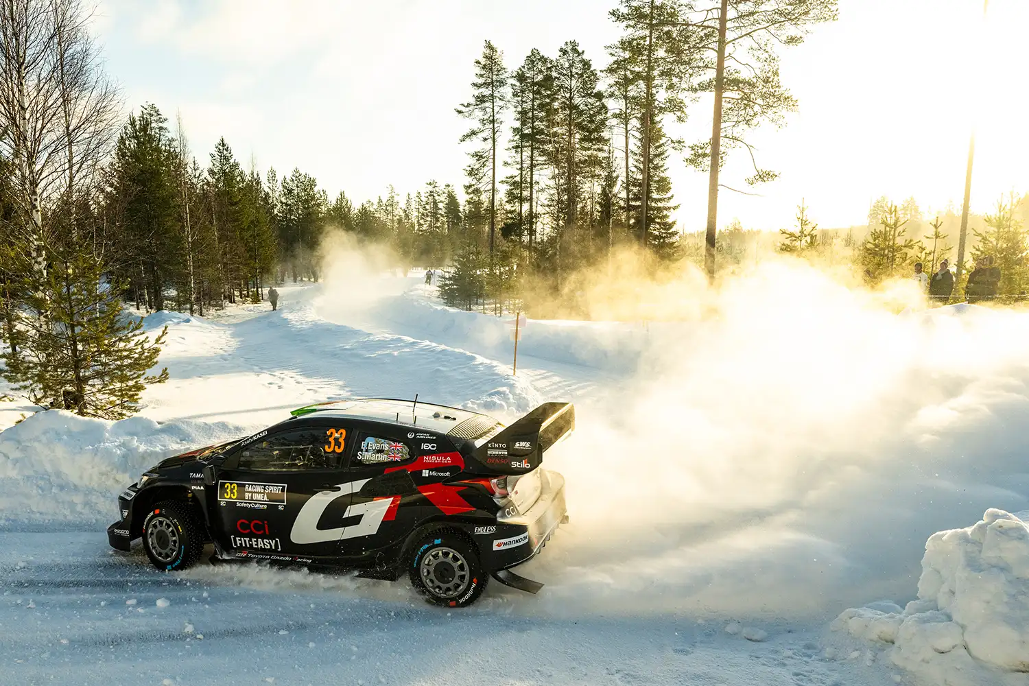 WRC – Sweden on a Knife-Edge: Evans Defends Slim Lead