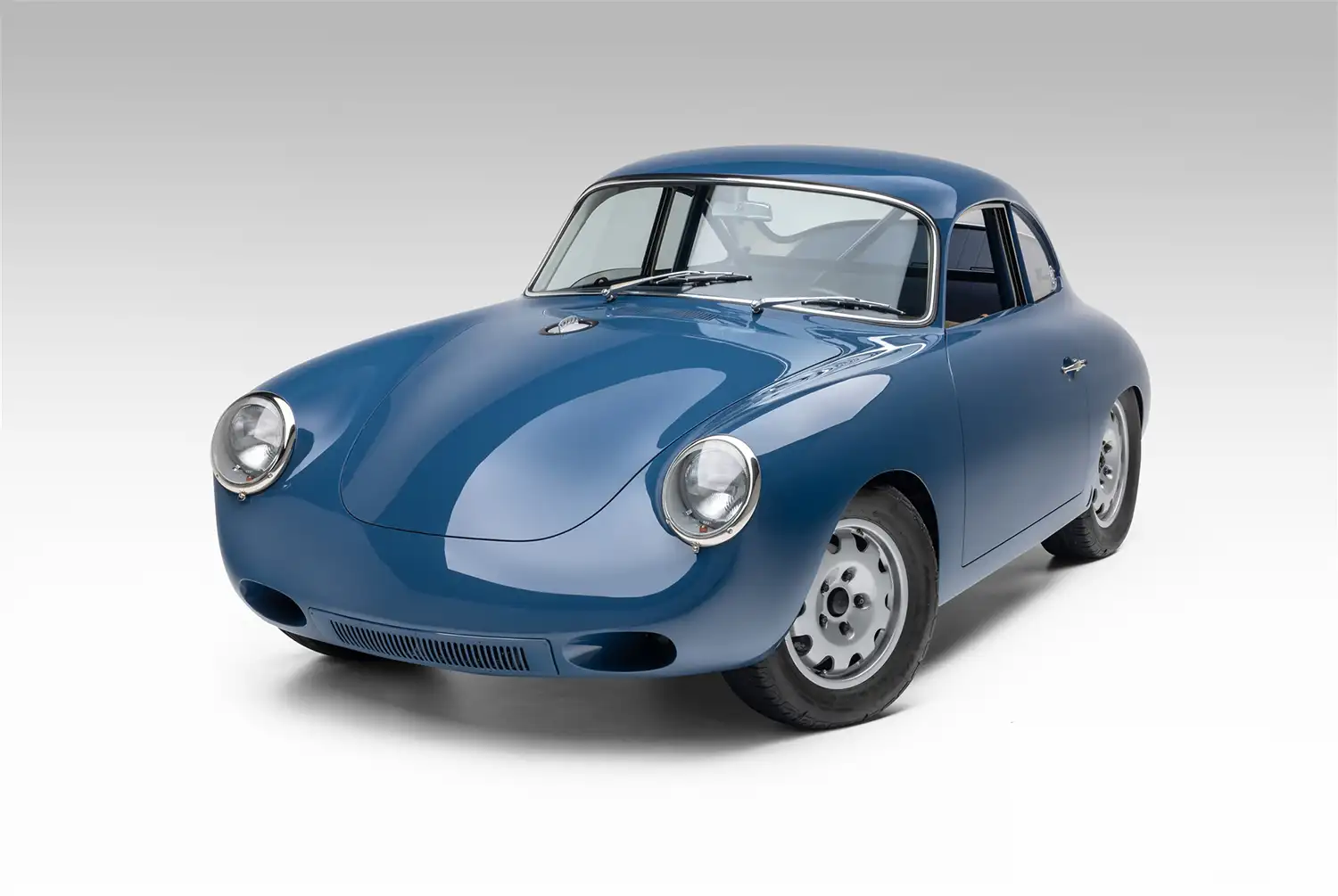 1962 Porsche 356B Emory Outlaw: A Race-Bred Classic with Modern Refinements