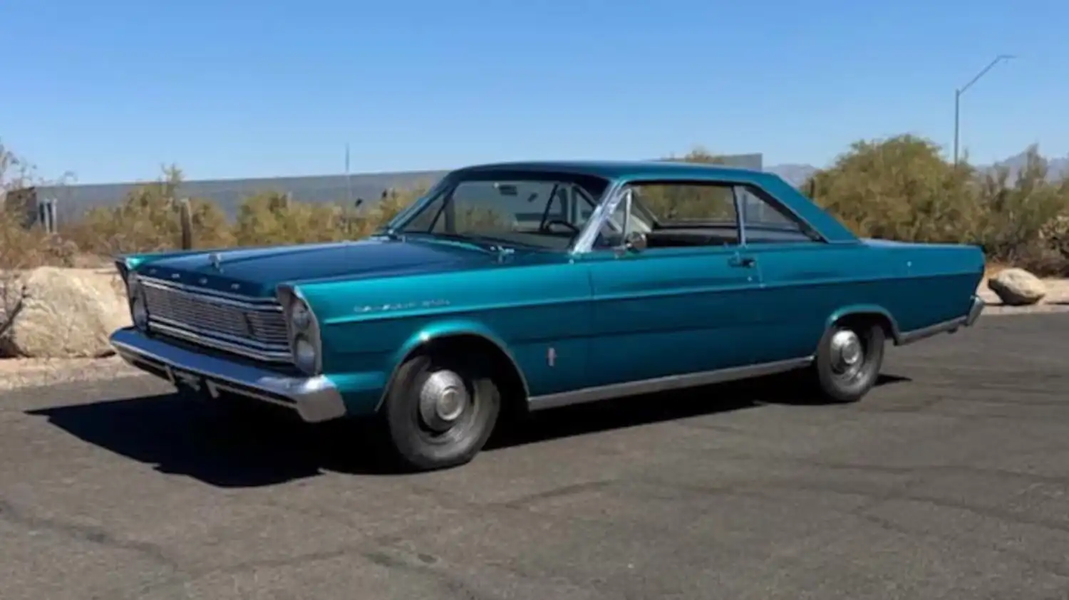 Ford’s Teal Muscle: 1965 Galaxie Hardtop, 390 Vibe, Classic Style