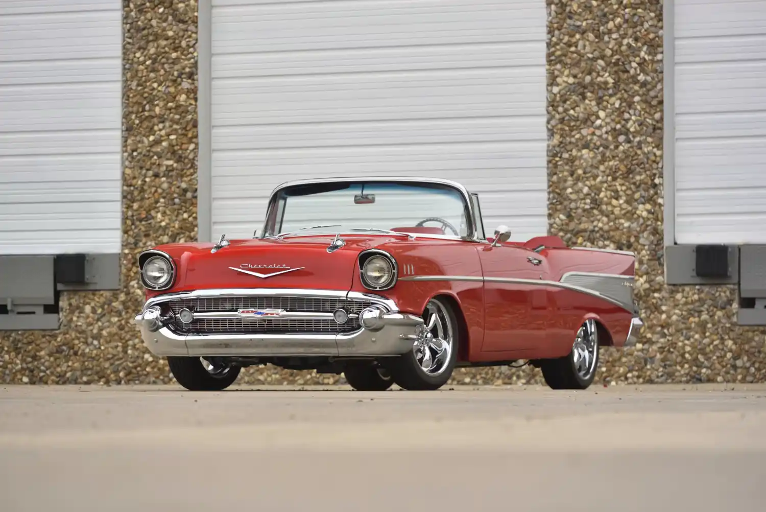 Restored Royalty: 1957 Bel Air Custom Convertible, Modern Power and Classic Style