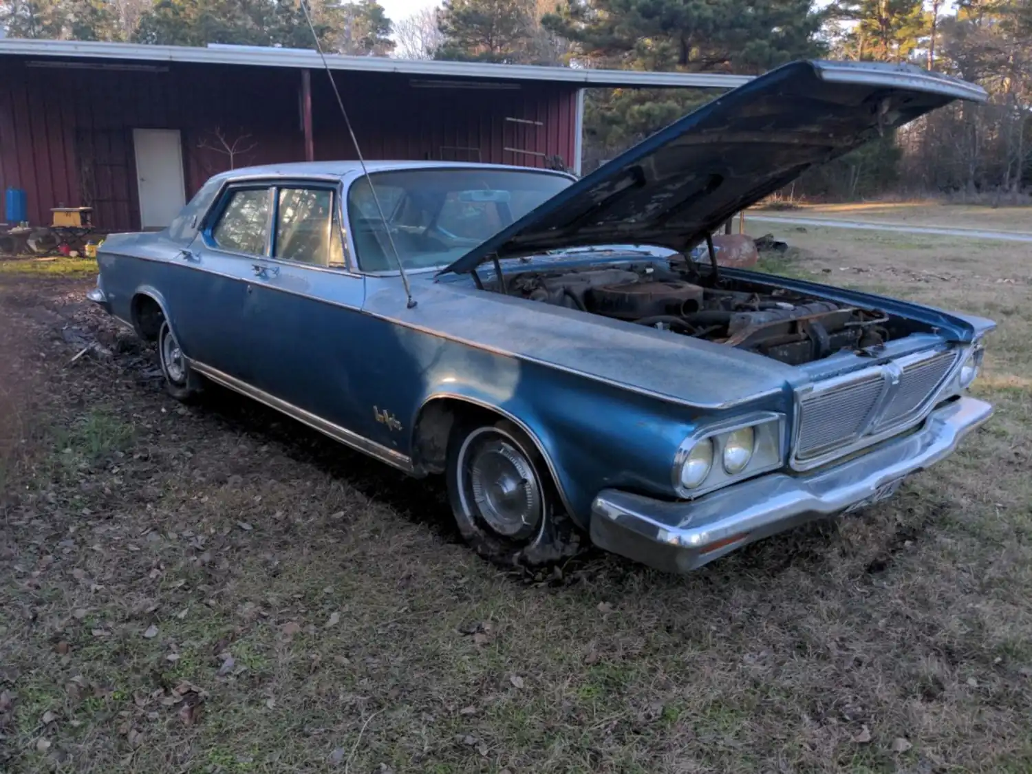 Family Fortune: 1964 Chrysler New Yorker, 413 V8 and Restoration Dream