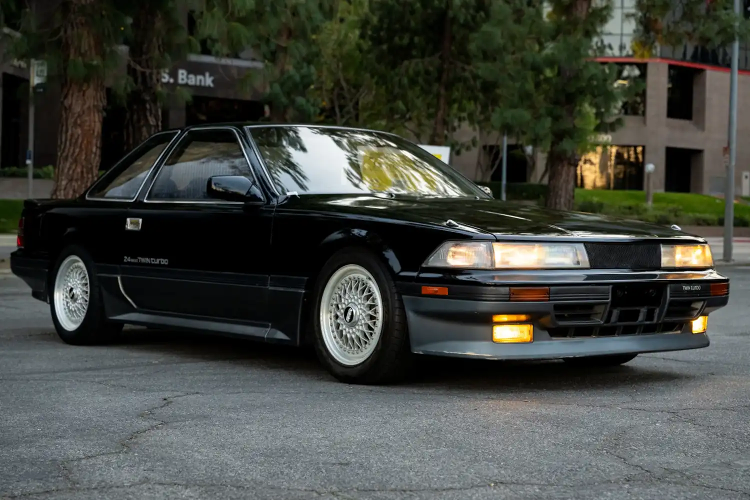 Twin Turbo Triumph: The 1990 Toyota Soarer GT, a JDM Icon