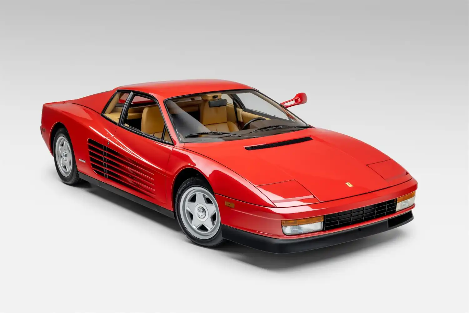 Rosso Corsa Classic: 1985 Ferrari Testarossa with Iconic Styling