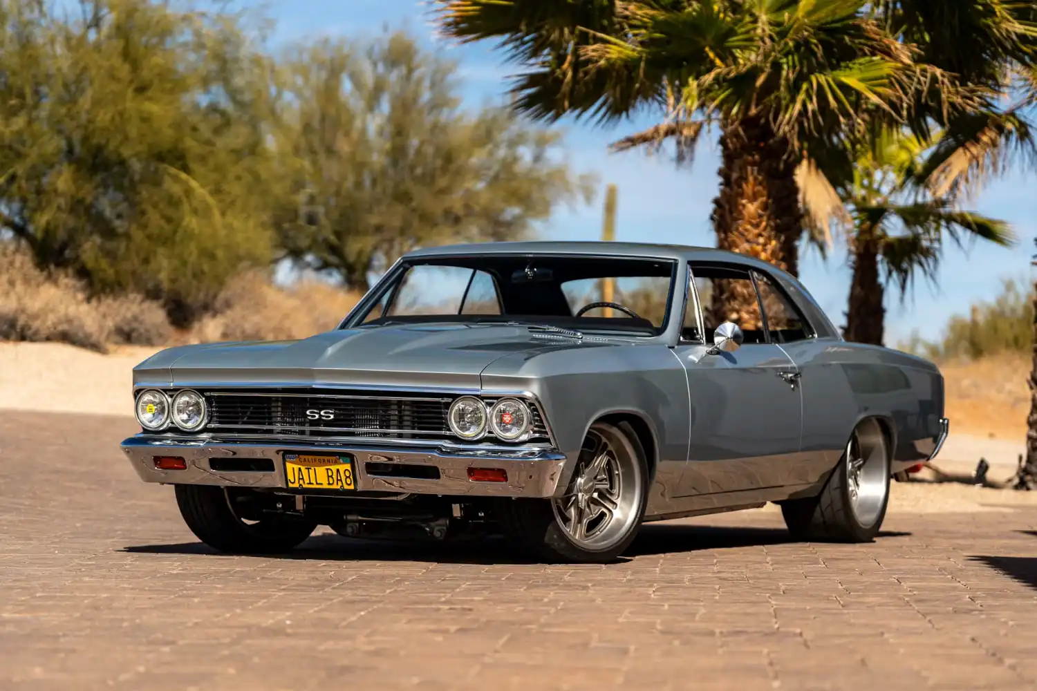 Asphalt Alchemy: 1966 Chevrolet Chevelle, 725HP LSA and Custom Chassis Mastery