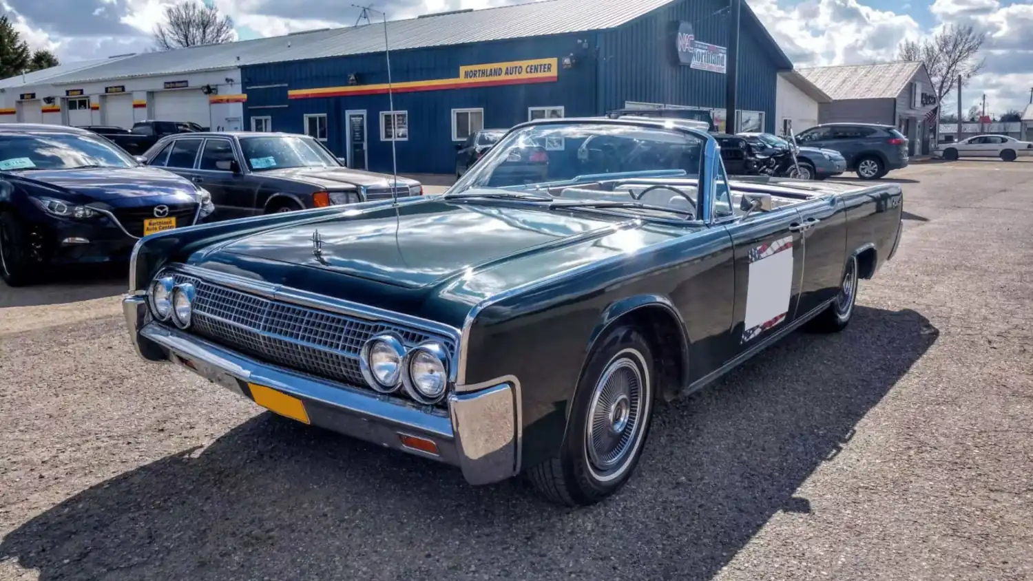 Jade Jewel: 1963 Lincoln Continental Convertible, 430 V8 and Suicide Door Elegance