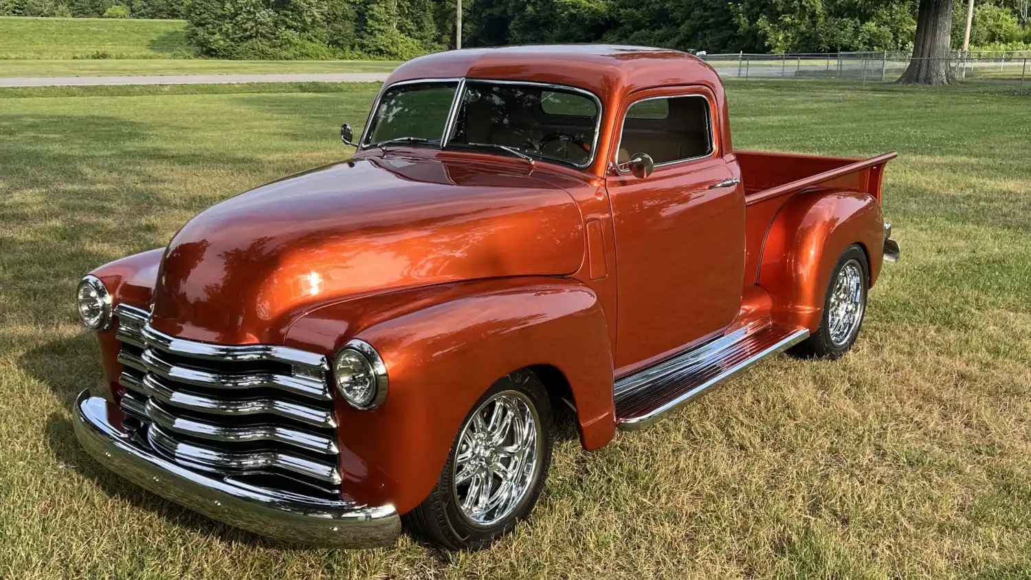 Copper Cruiser: 1949 Chevrolet 3100 Pickup, 350 V8 and Chopped Classic Style