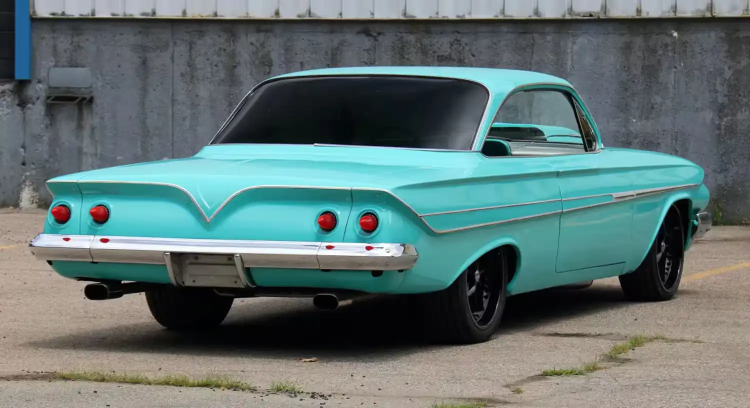 LS Roars, 1961 Chevrolet Bel Air Bubble Top Soars: Aqua Power Unleashed