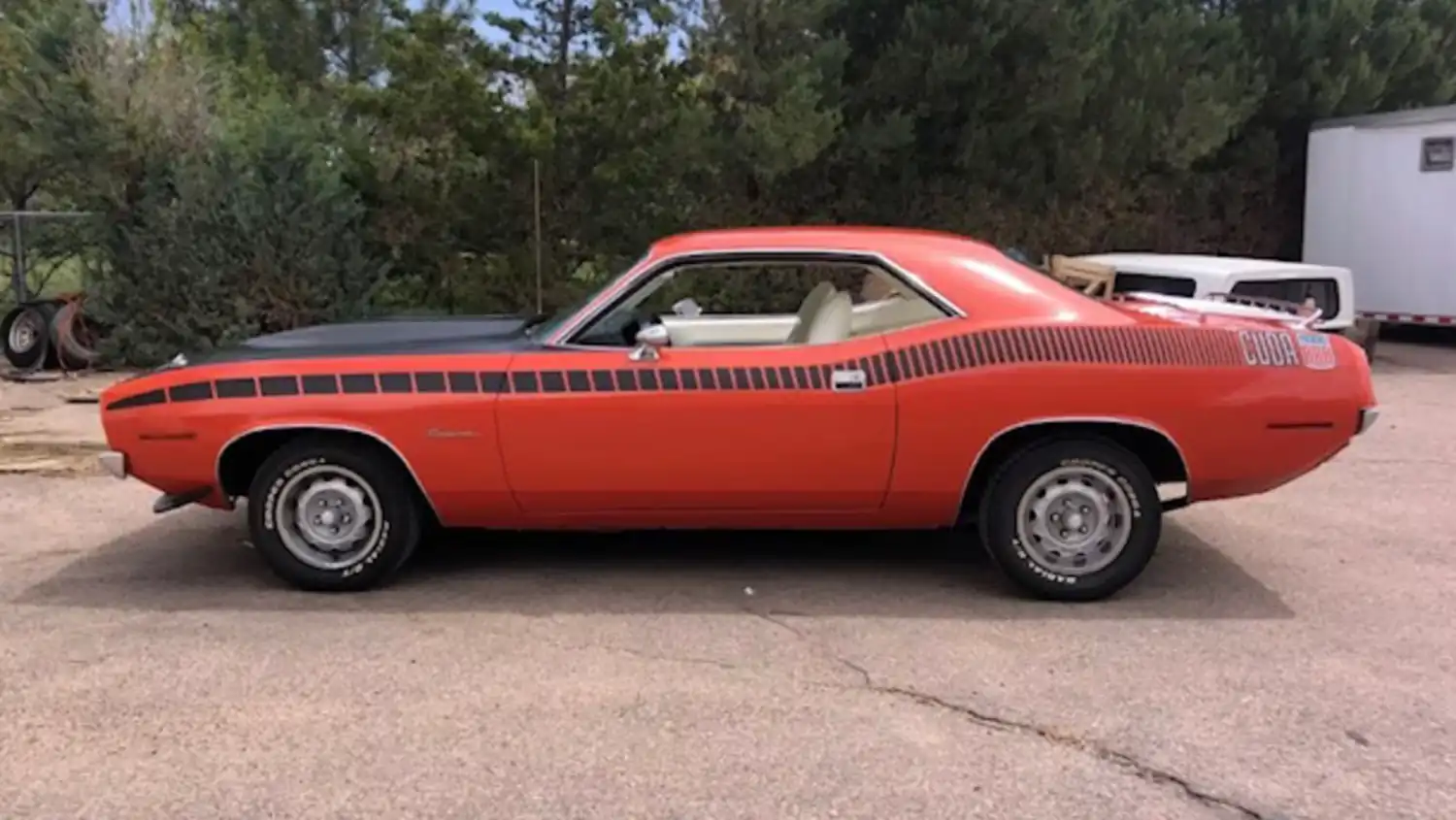 1970 Plymouth Barracuda: Stroked 392 Power and AAR-Style Flair