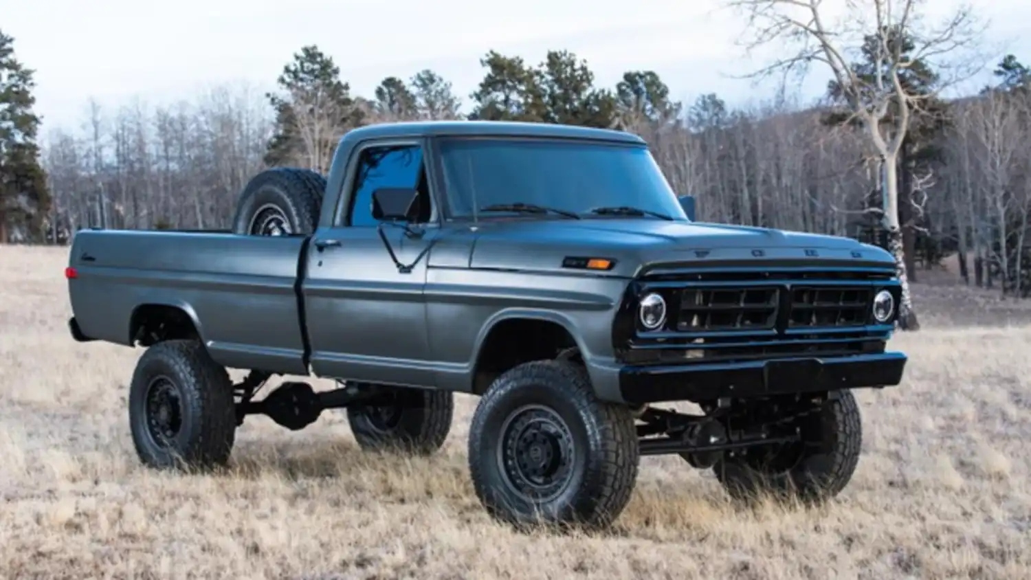 Matte Mayhem: 1971 Ford F100 Pickup, 400 V8 and 4×4 Muscle