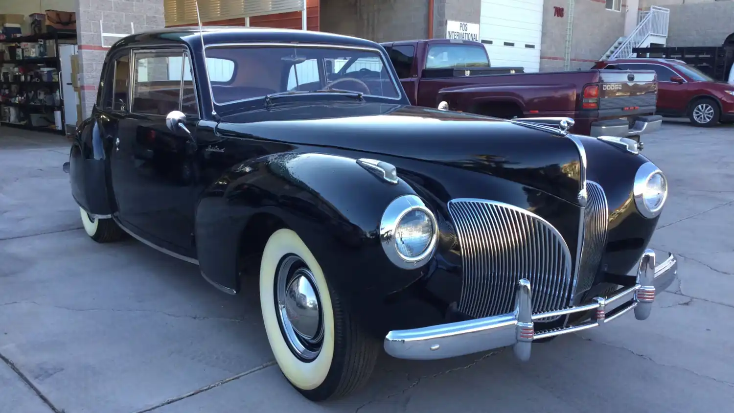 V12 Velvet: 1941 Lincoln Continental Coupe, Flathead Power, Black Classic Elegance