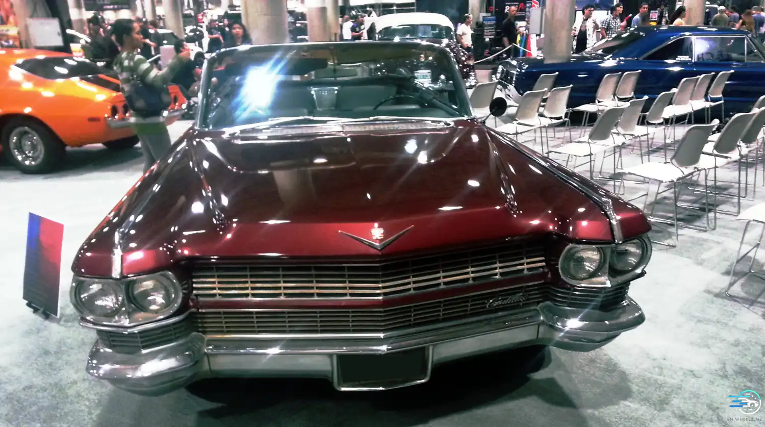 Cruising in Style: 1964 Cadillac DeVille Convertible, A Symbol of Mid-Century Luxury