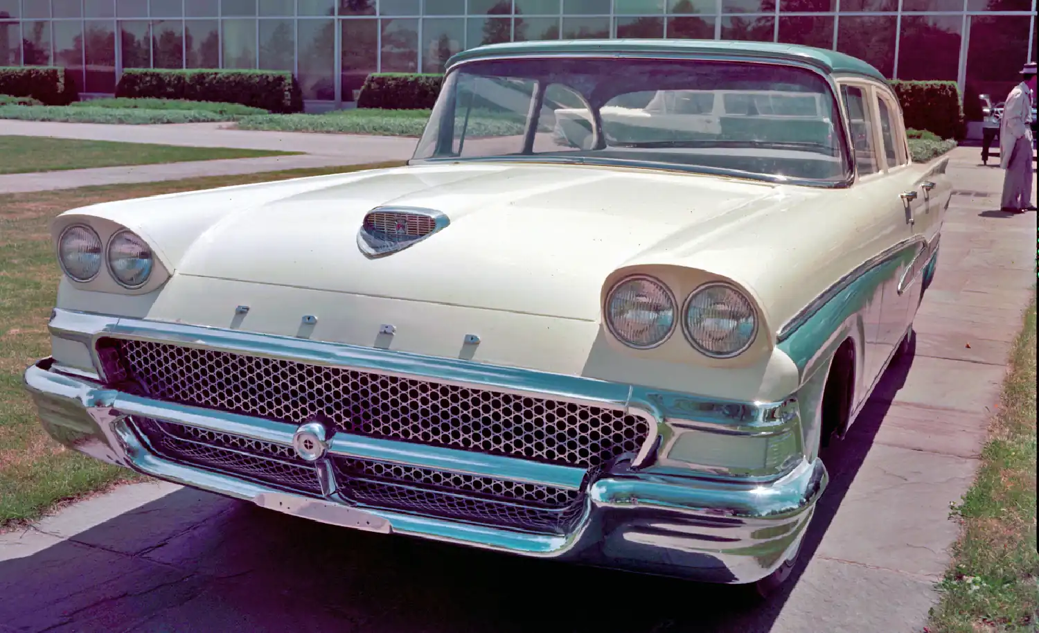 1958 Ford Custom 300: The Versatile Mid-Century Mover