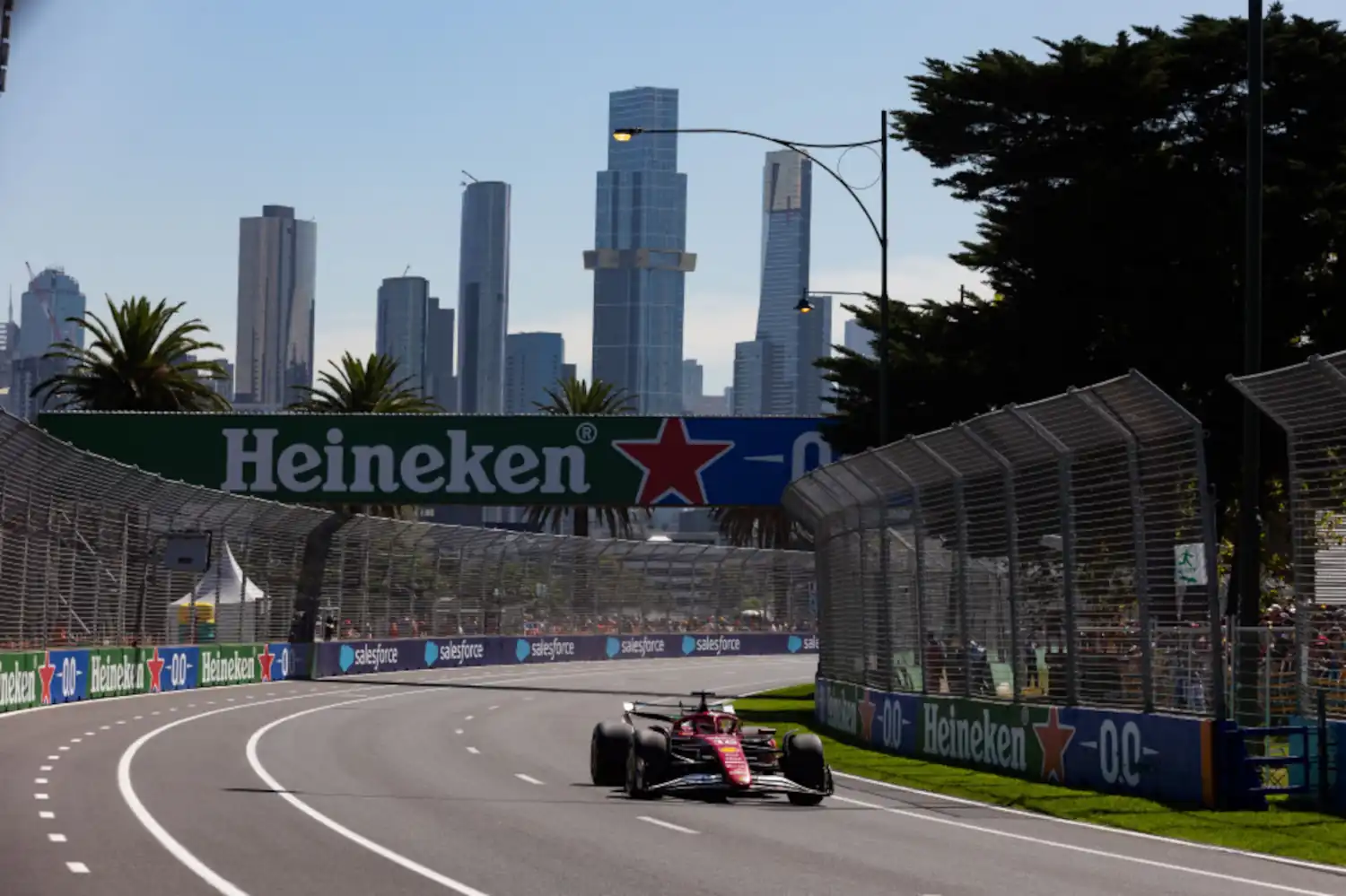 F1 – Leclerc Leads McLaren Duo in Australian GP Practice 2