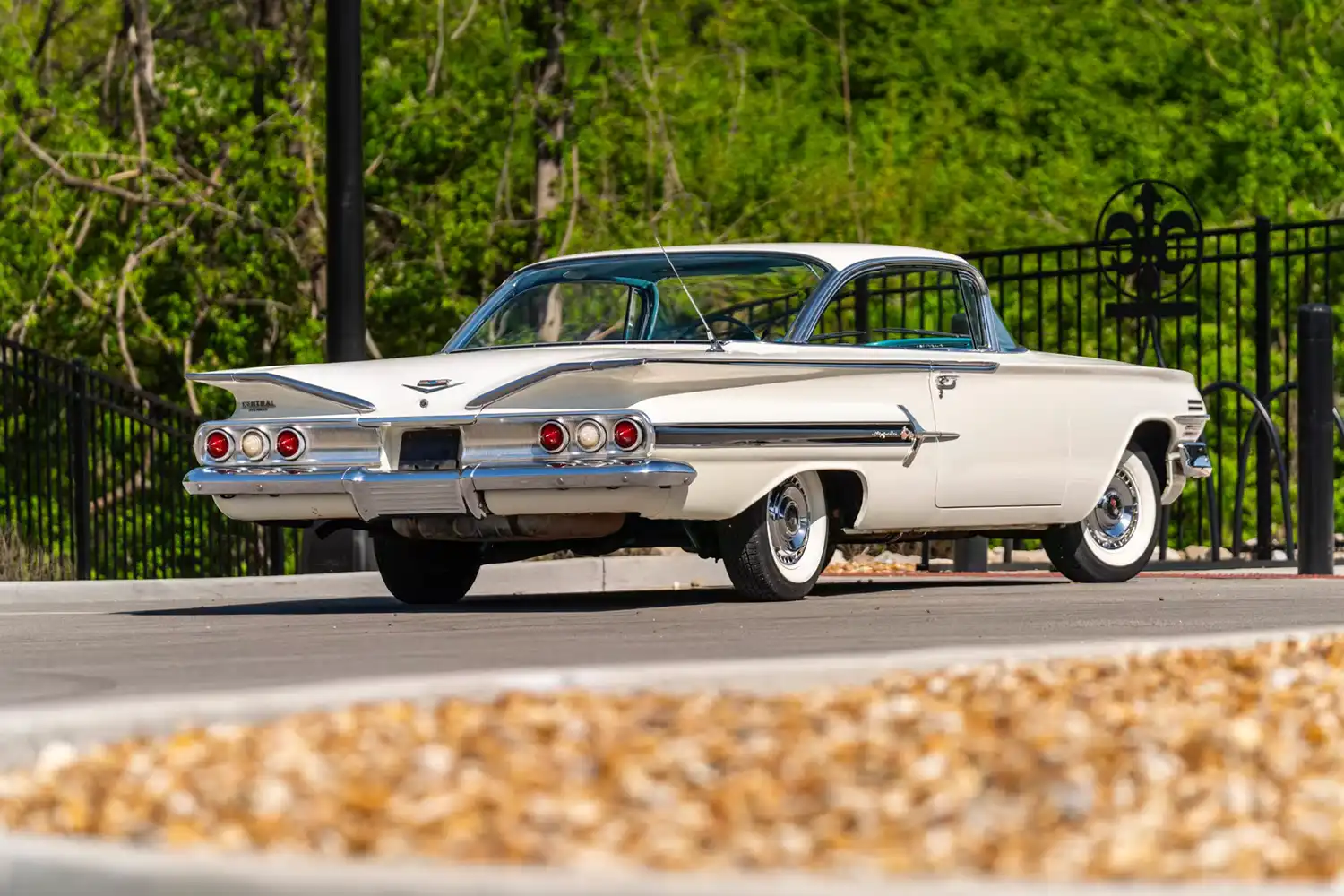 1960 Chevrolet Impala Bubble Top: Iconic Style with V-8 Power