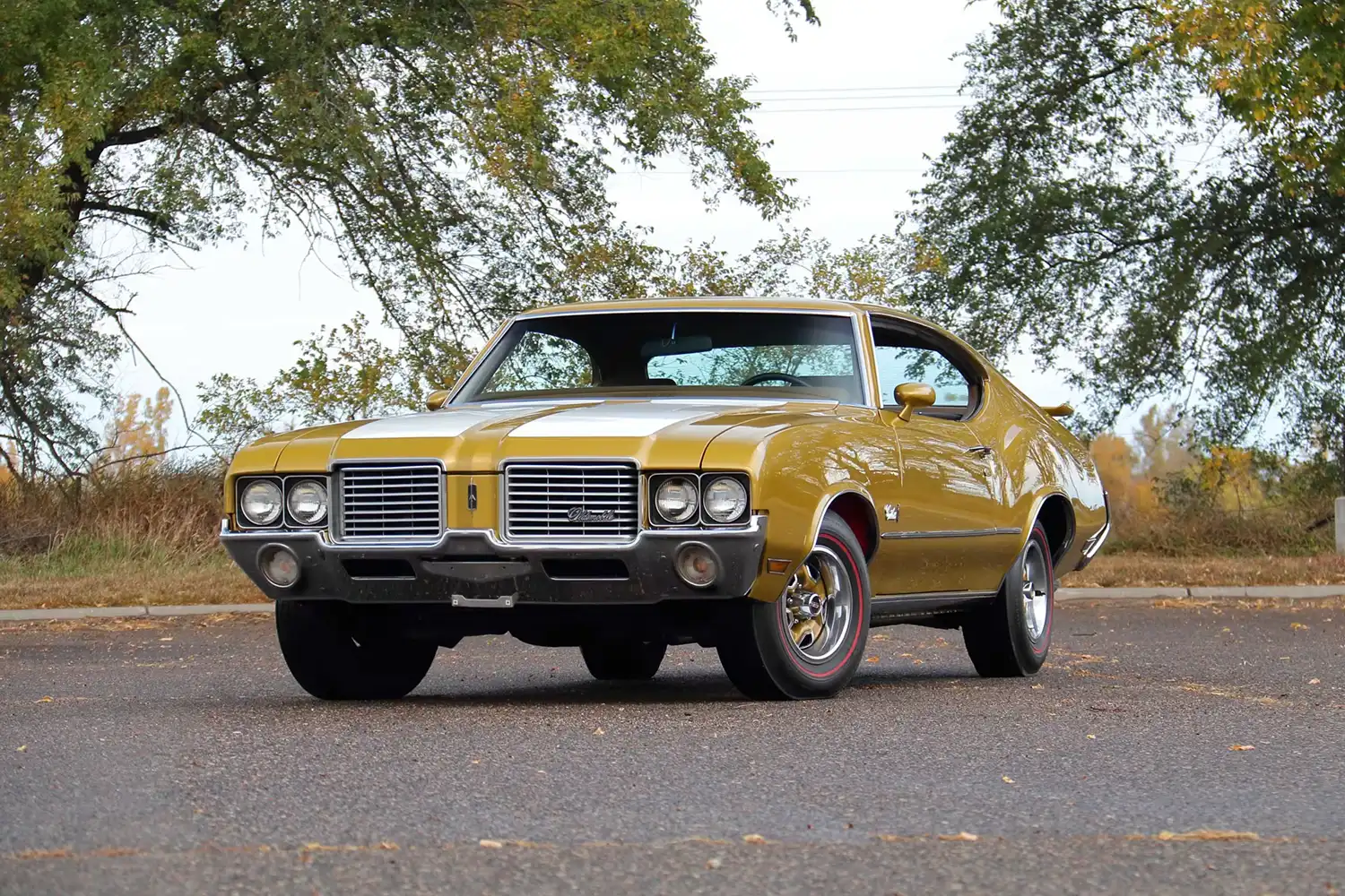 1972 Oldsmobile Cutlass S: A Rare Blend of Performance and Comfort