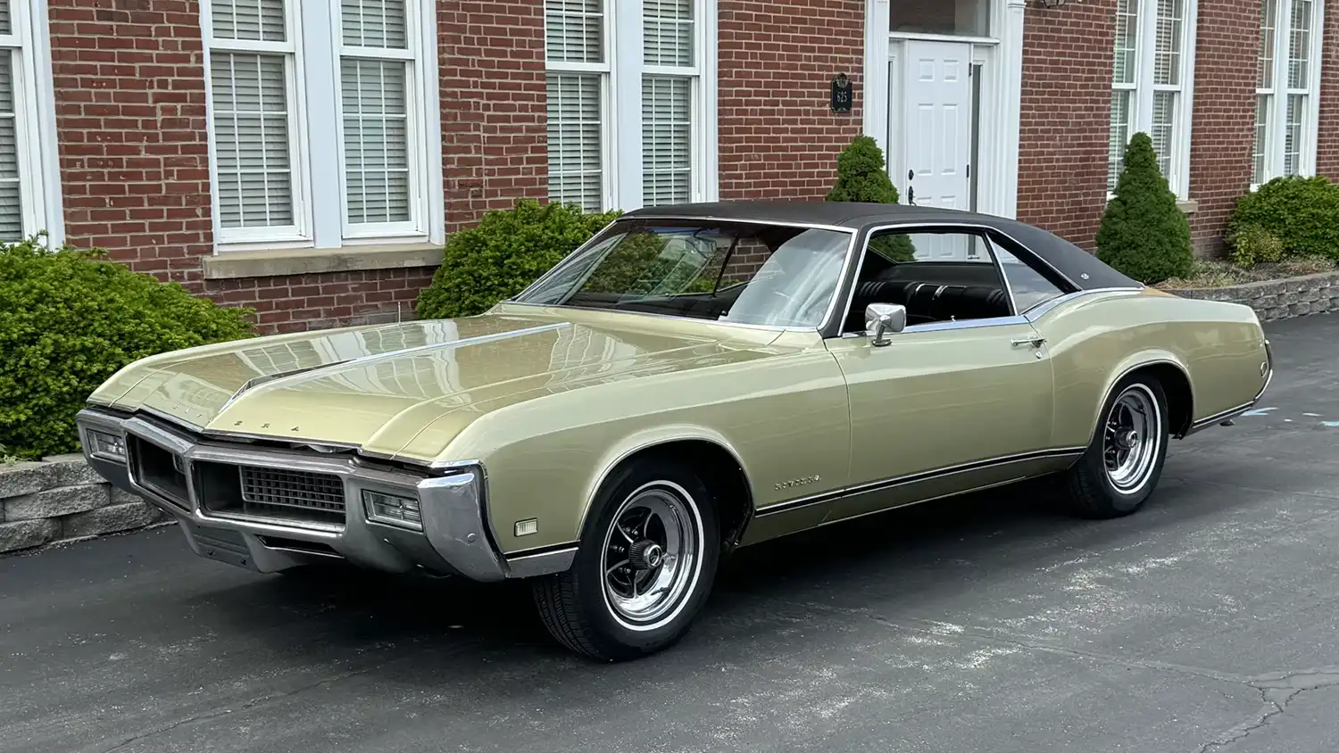 1968 Buick Riviera: Big Block Power with Classic Grandeur
