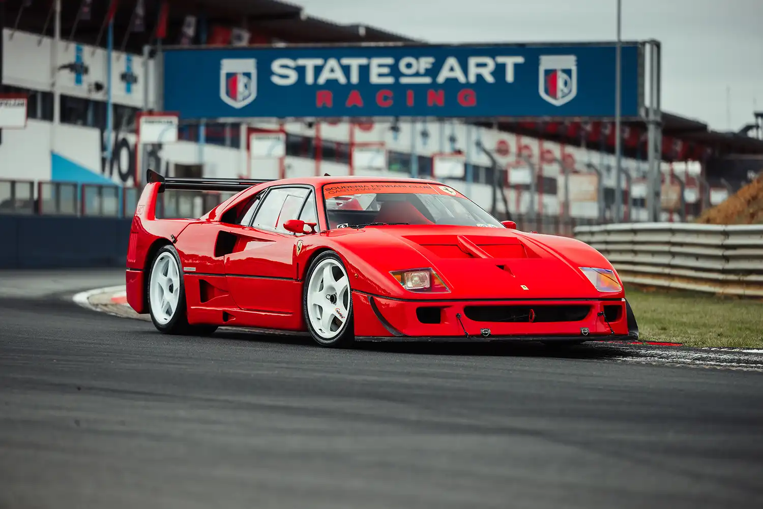 Lake Como Legends: Broad Arrow Presents F40, Huayra R & More at Villa d’Este