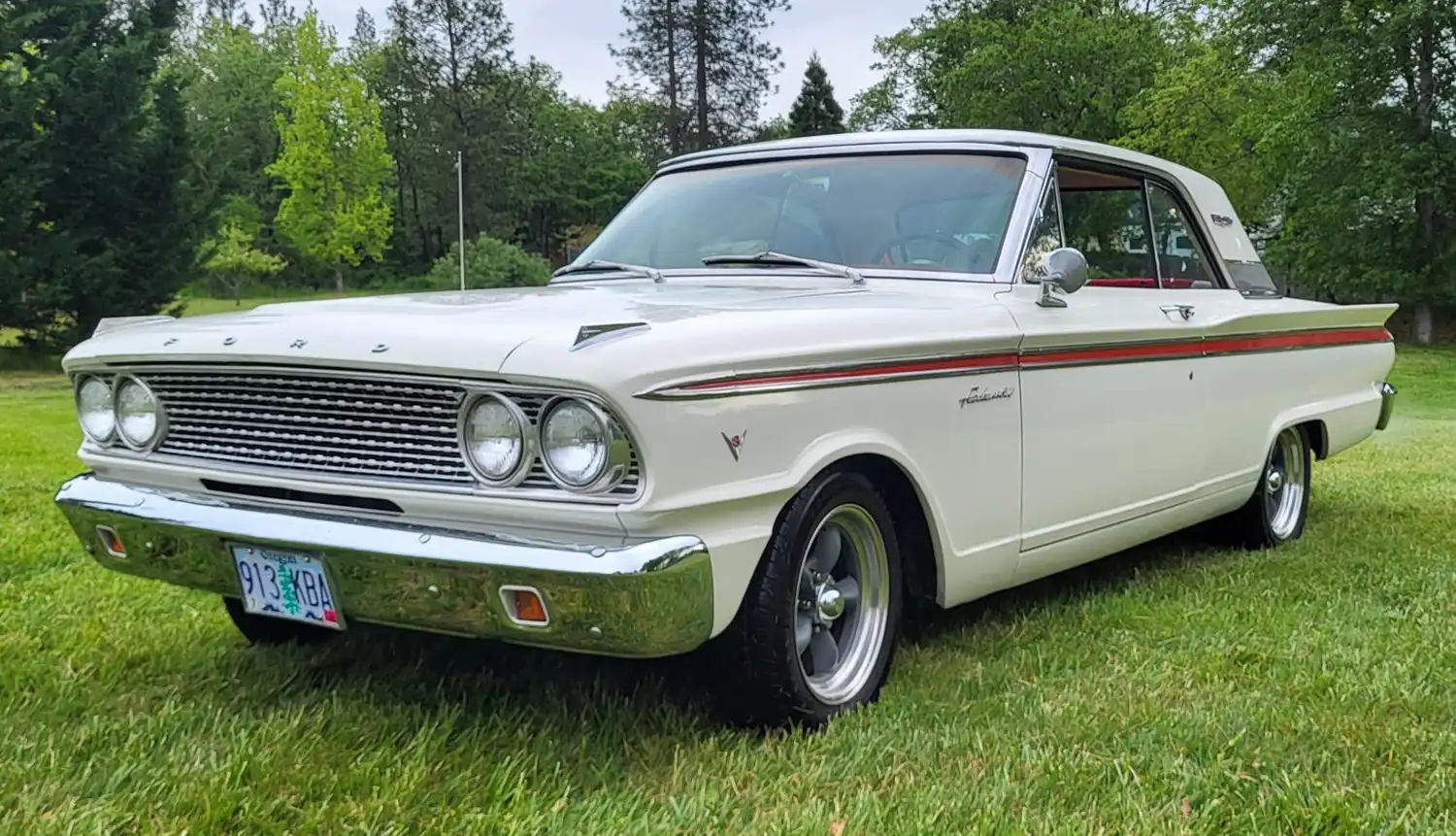 1963 Ford Fairlane 500: A White Beauty with Red Accents