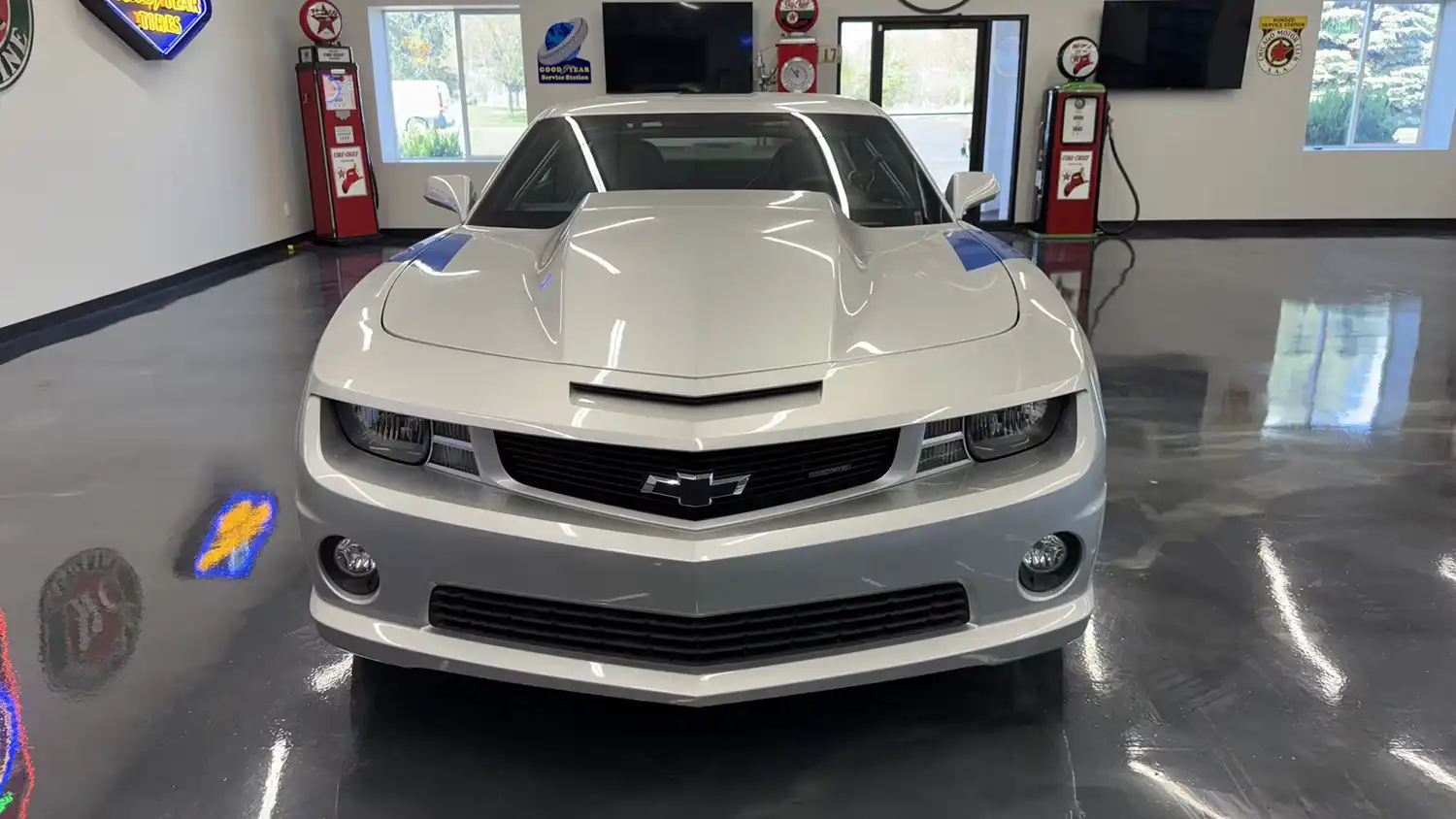 2013 Chevrolet COPO Camaro: Silver Bullet with a 427 V-8 2013 Chevrolet COPO Camaro: Silver Bullet with a 427 V-8