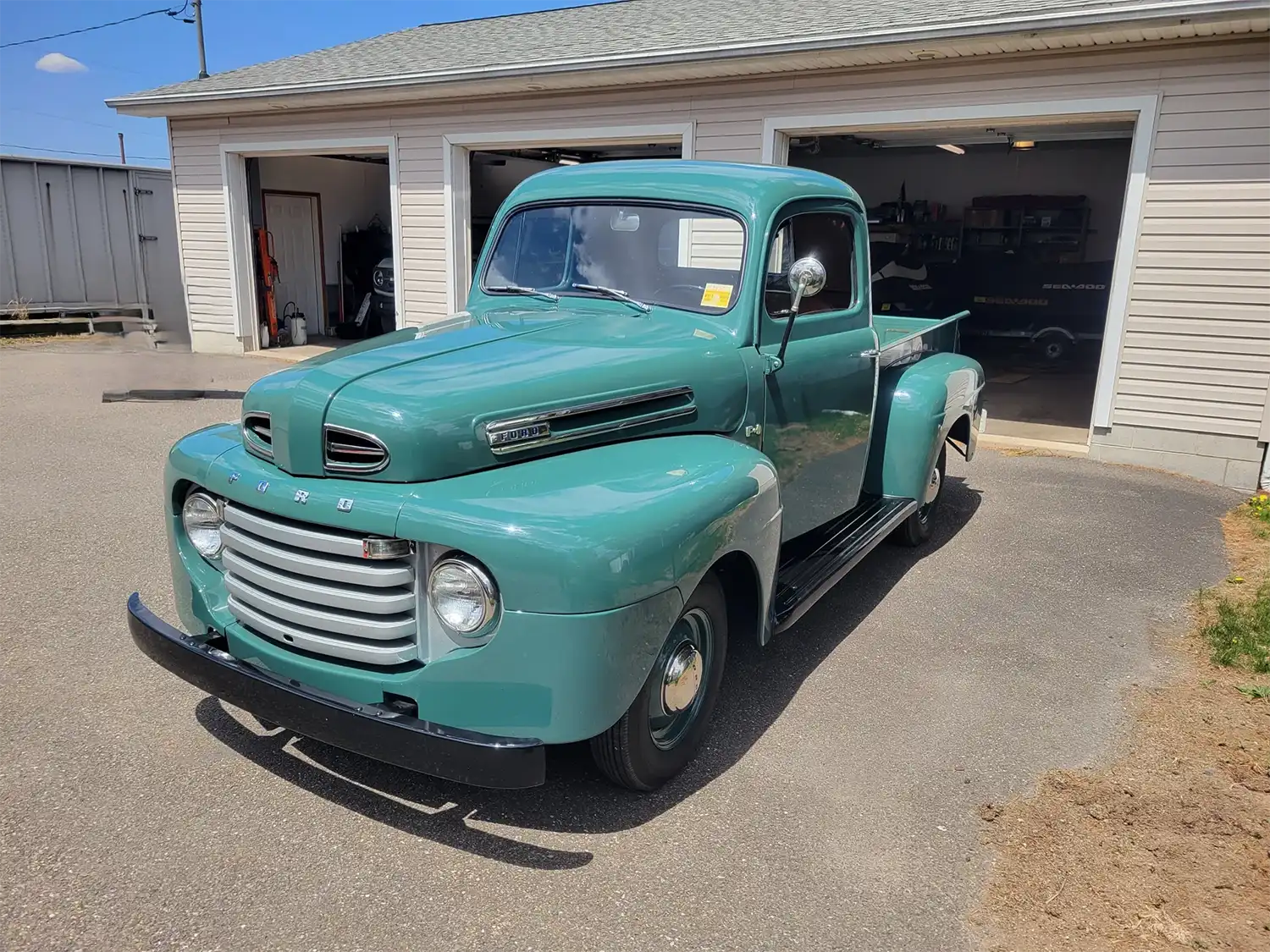 Restored 1949 Ford F1 Pickup: A Meadow Green Show-Winner