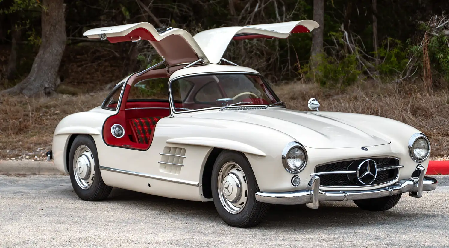 The Legend of the 1956 Mercedes-Benz 300SL Gullwing