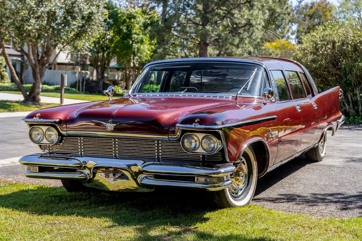 1957 Ghia Crown Imperial Limousine: Italian Elegance and American Muscle 1957 Ghia Crown Imperial Limousine: Italian Elegance and American Muscle