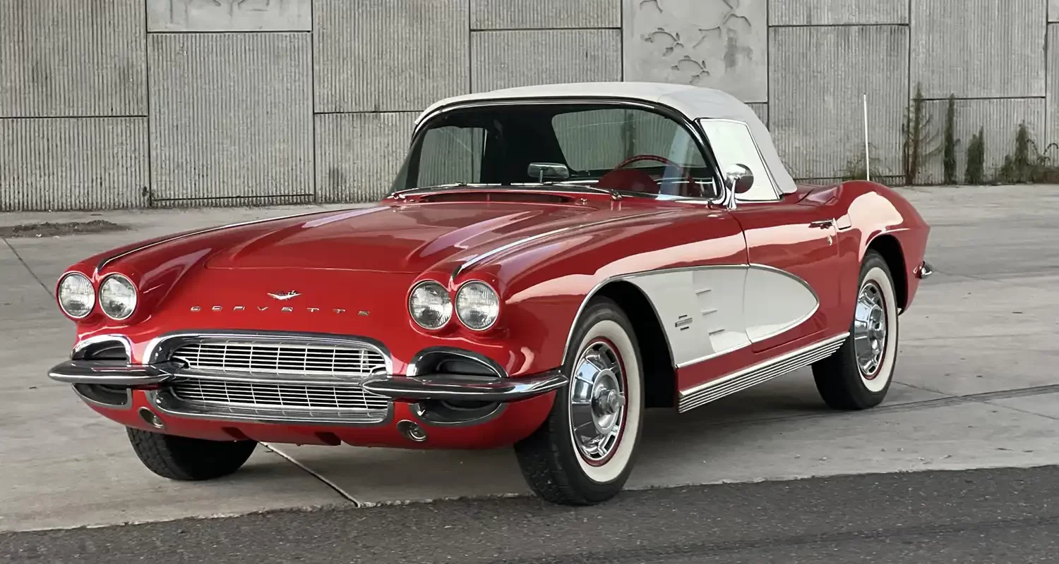 1961 Chevrolet Corvette 4-Speed in Stunning Red and White