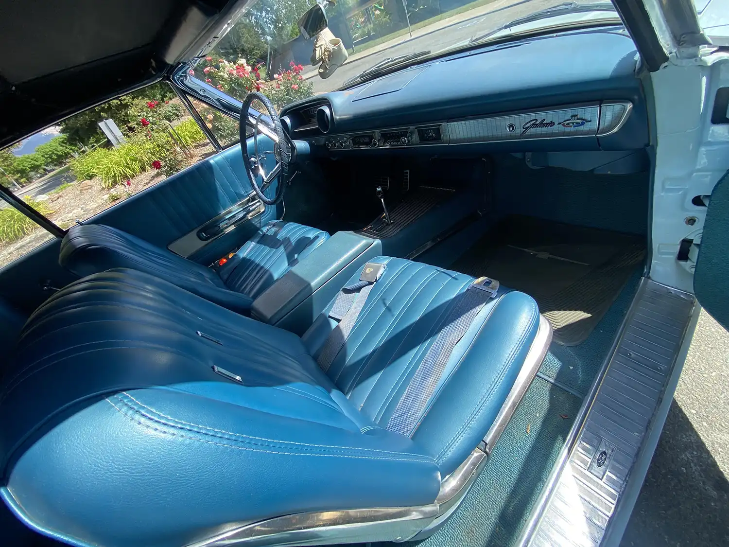 Timeless Blue: A 1963 Ford Galaxie 500XL Convertible Icon 