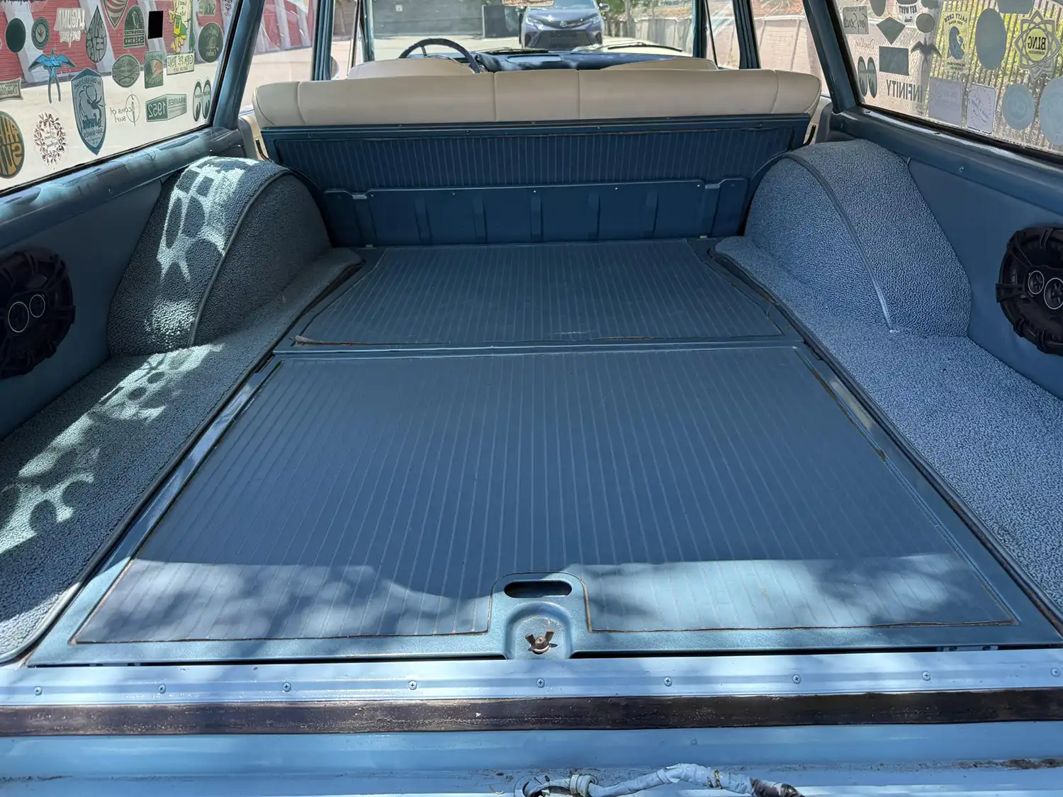 Unveiling the Iconic 1964 Ford Galaxie Country Sedan 390 V8