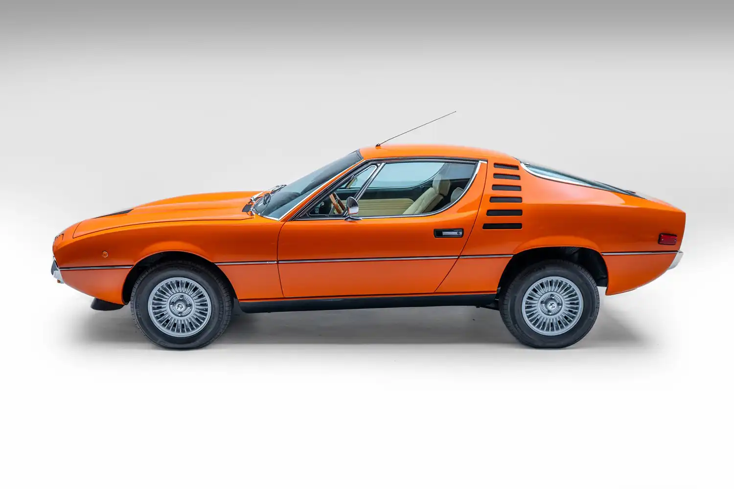 Alfa Romeo Montreal V8 Coupe