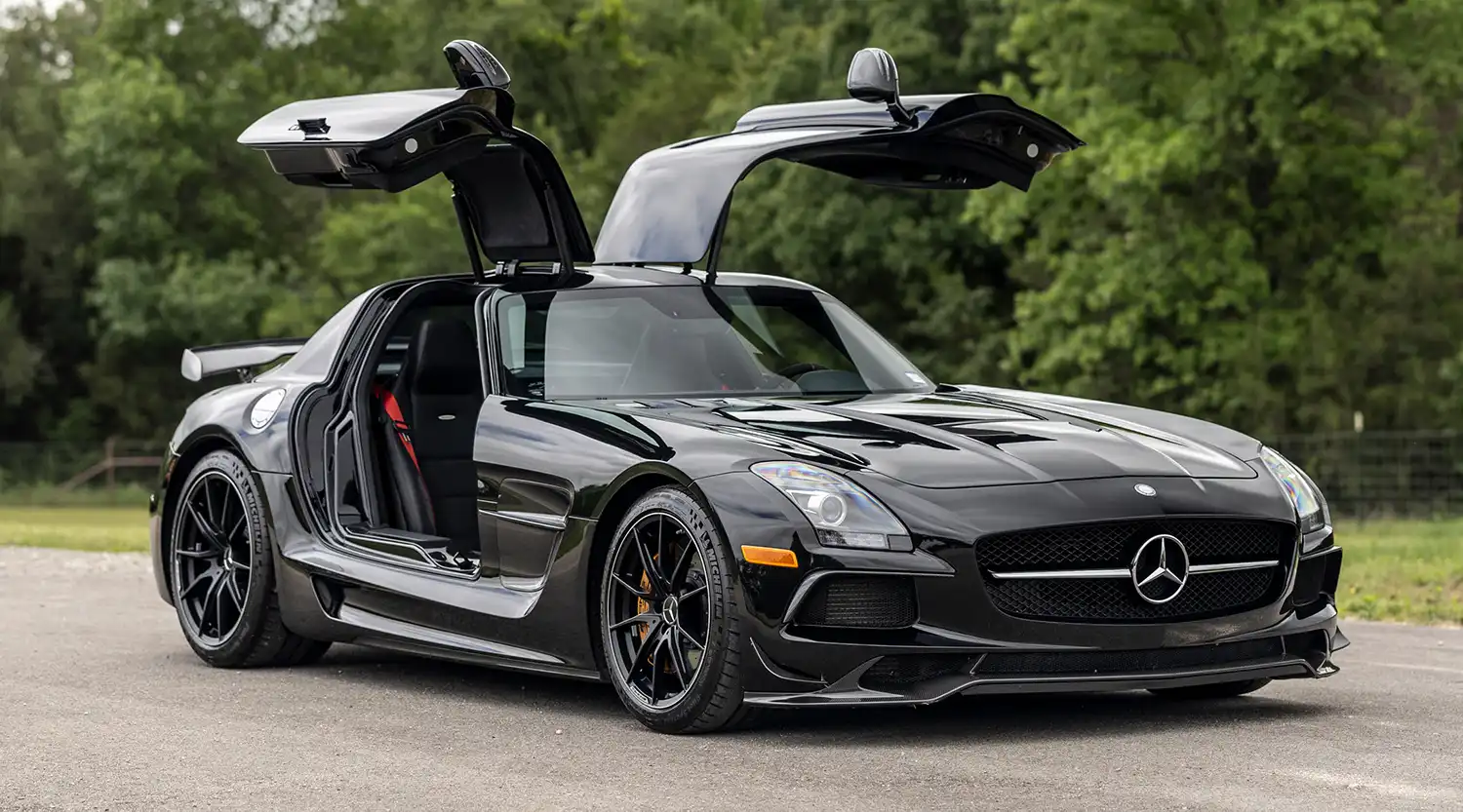 2014 Mercedes-Benz SLS AMG Black Series: The Ultimate AMG Predator