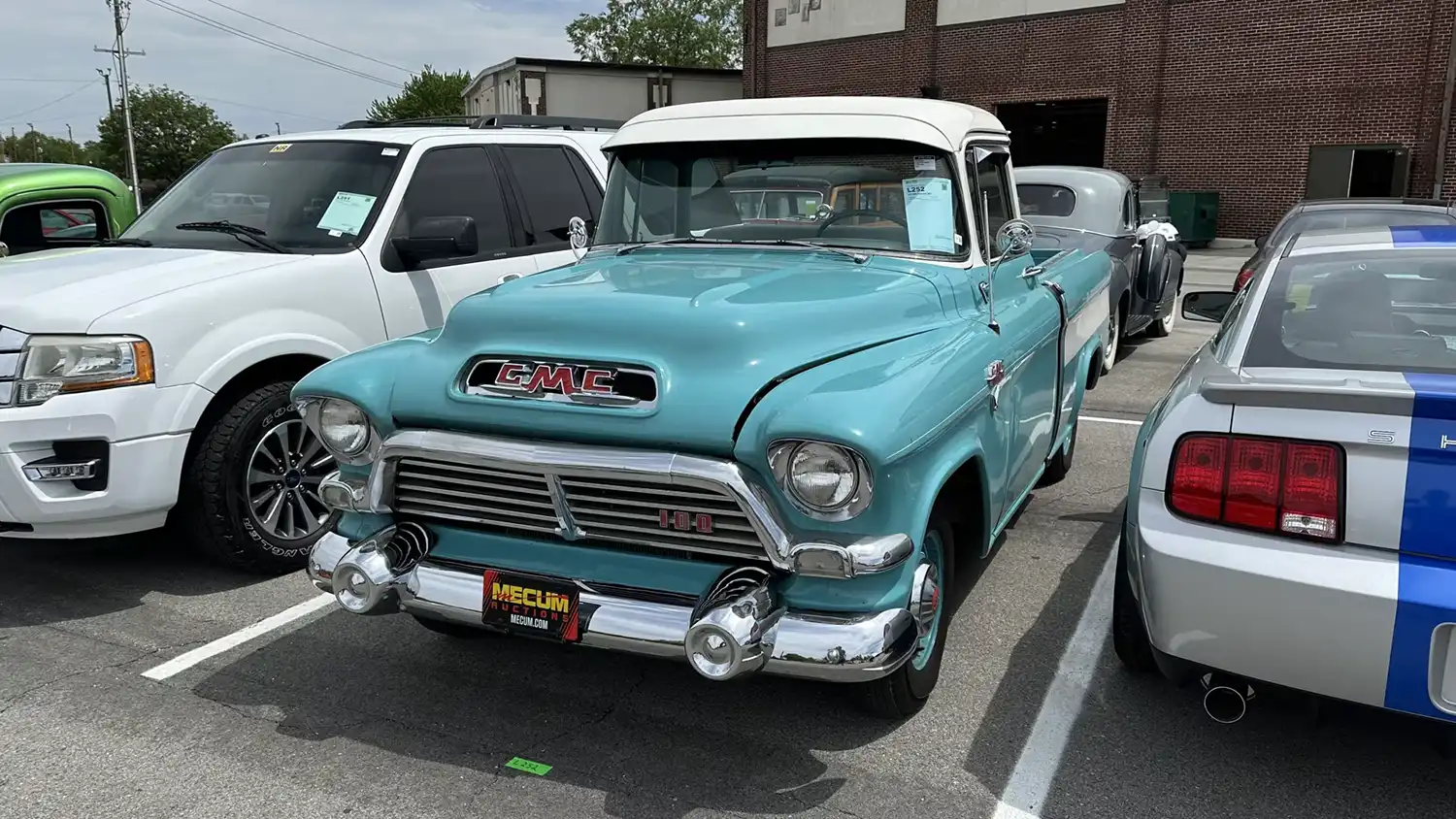 Rare Find: The Stylish 1957 GMC Suburban Pickup Rare Find: The Stylish 1957 GMC Suburban Pickup