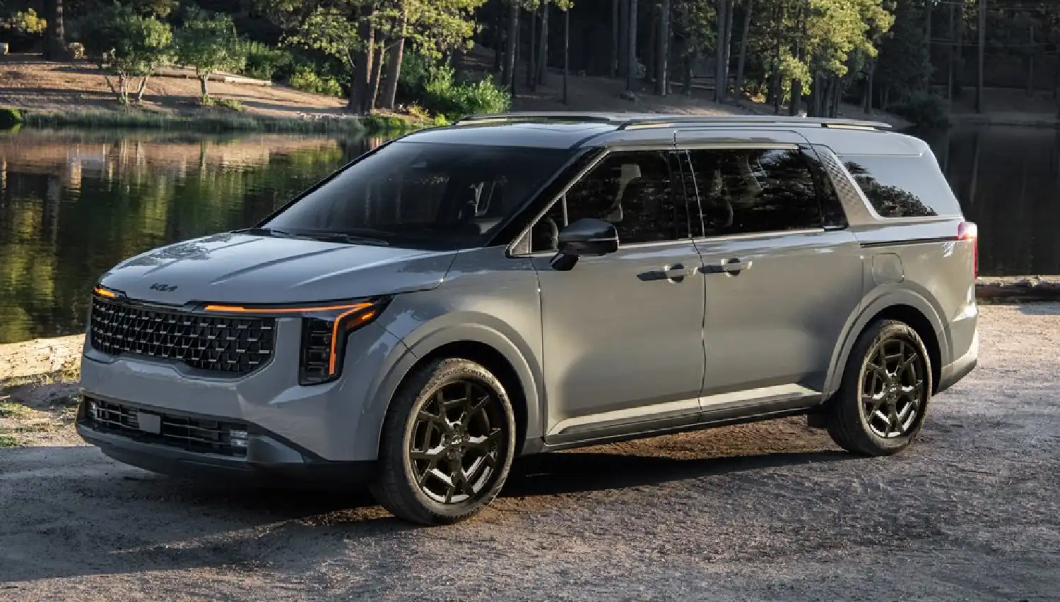Kia America Unveils 2026 Carnival Pricing with Enhanced Features