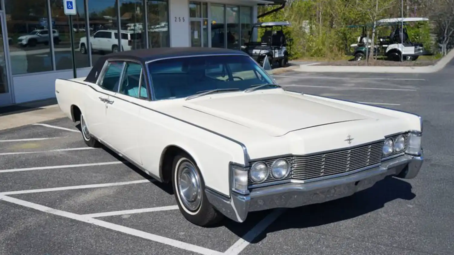 Luxury Defined: 1968 Lincoln Continental Sedan – A Harrisburg Classic Luxury Defined: 1968 Lincoln Continental Sedan – A Harrisburg Classic