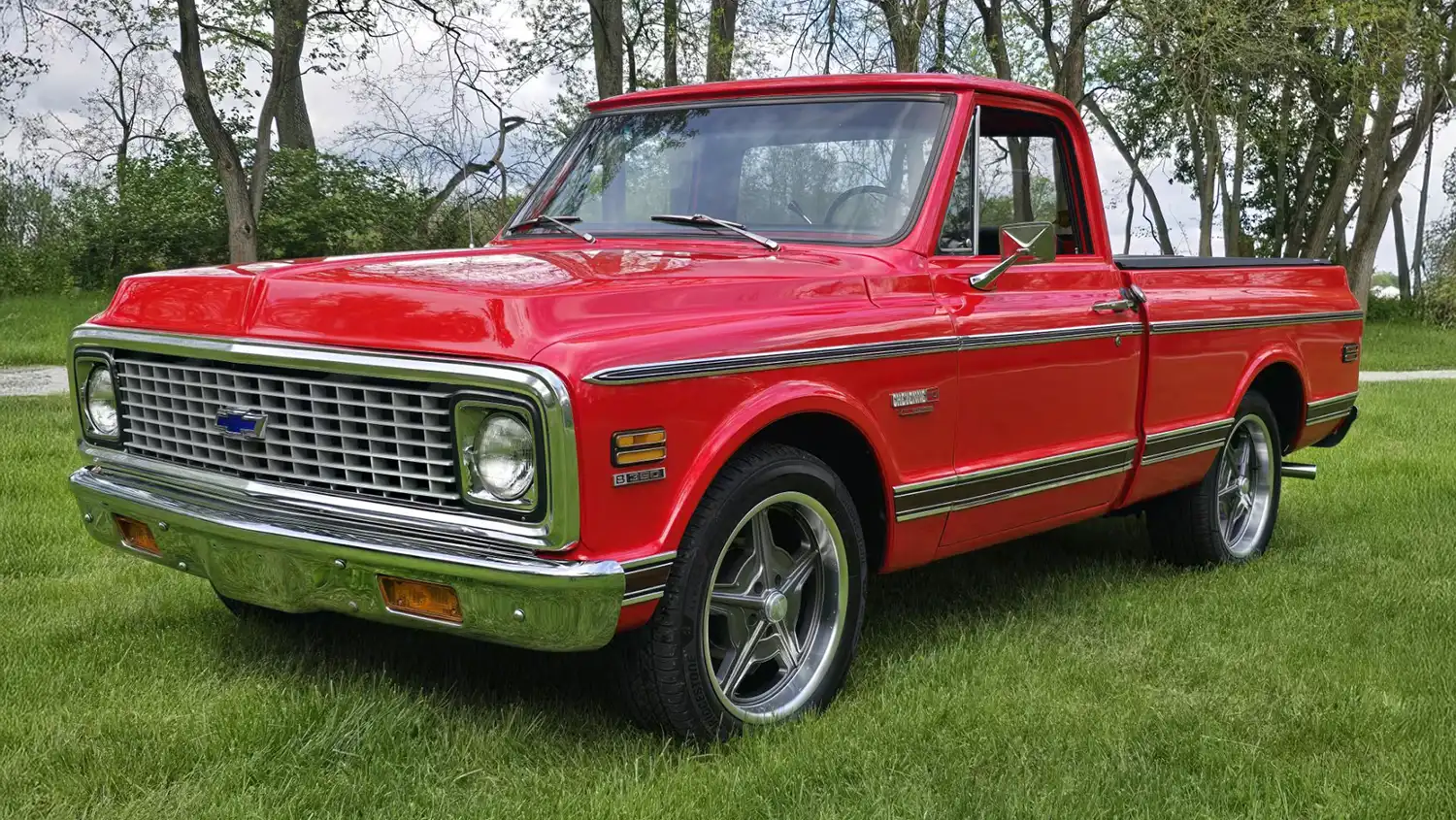 Red Hot Resto: 1972 Chevrolet C10 Cheyenne Super with Crate V8